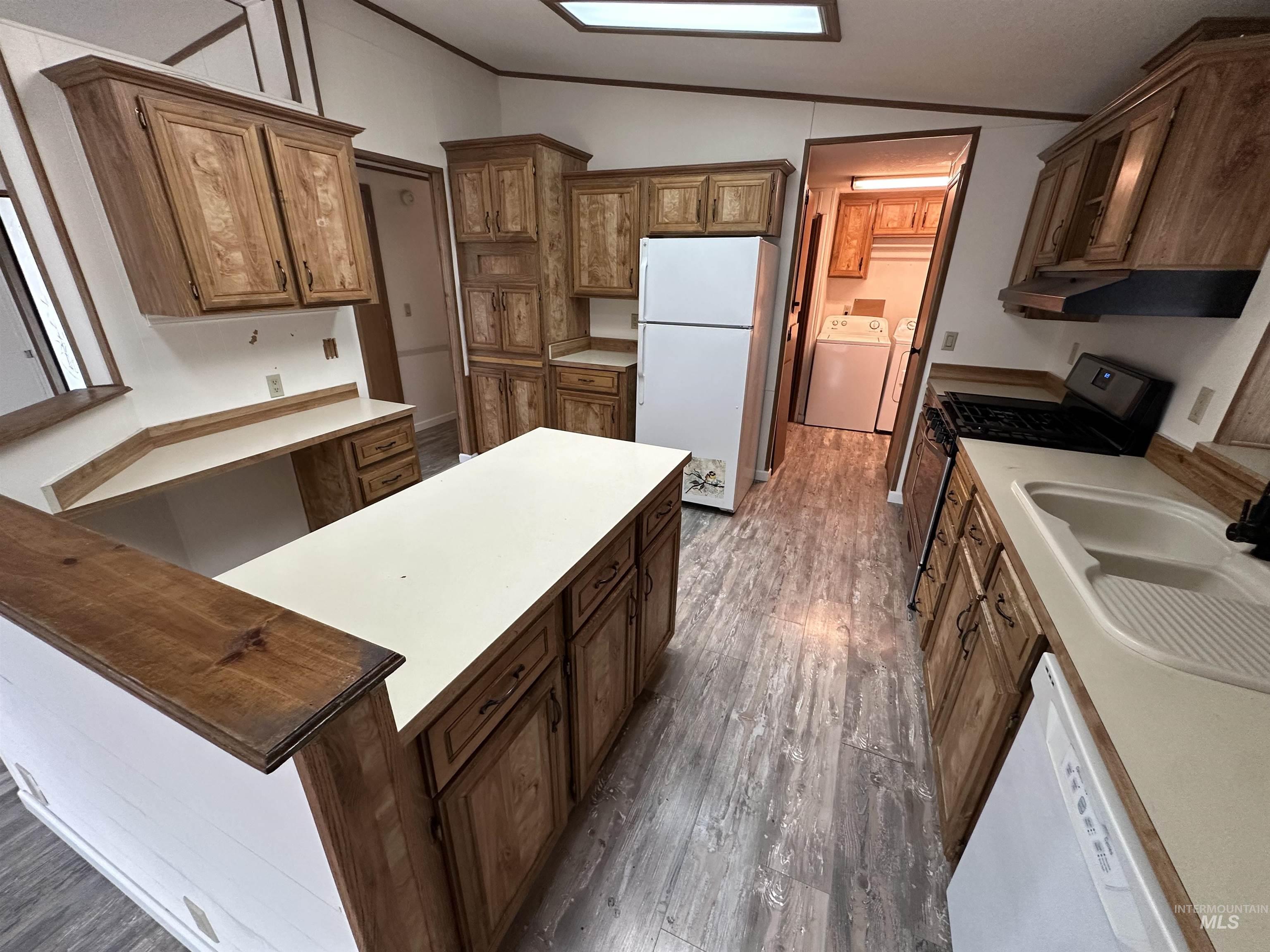 1715 W Flamingo ave, Nampa, Idaho 83651, 2 Bedrooms, 2 Bathrooms, Residential For Sale, Price $59,900,MLS 98994878