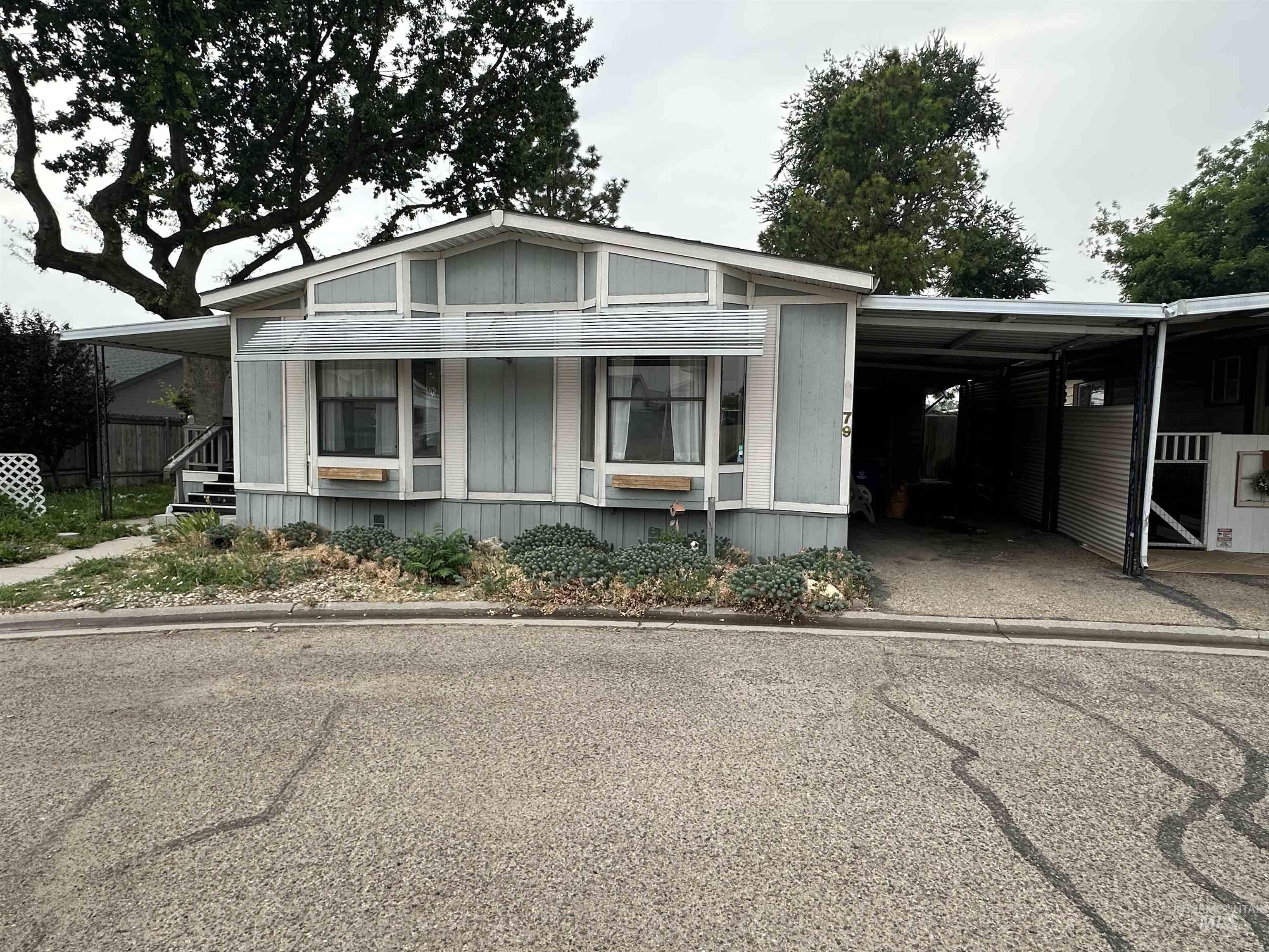 1715 W Flamingo ave, Nampa, Idaho 83651, 2 Bedrooms, 2 Bathrooms, Residential For Sale, Price $59,900,MLS 98994878