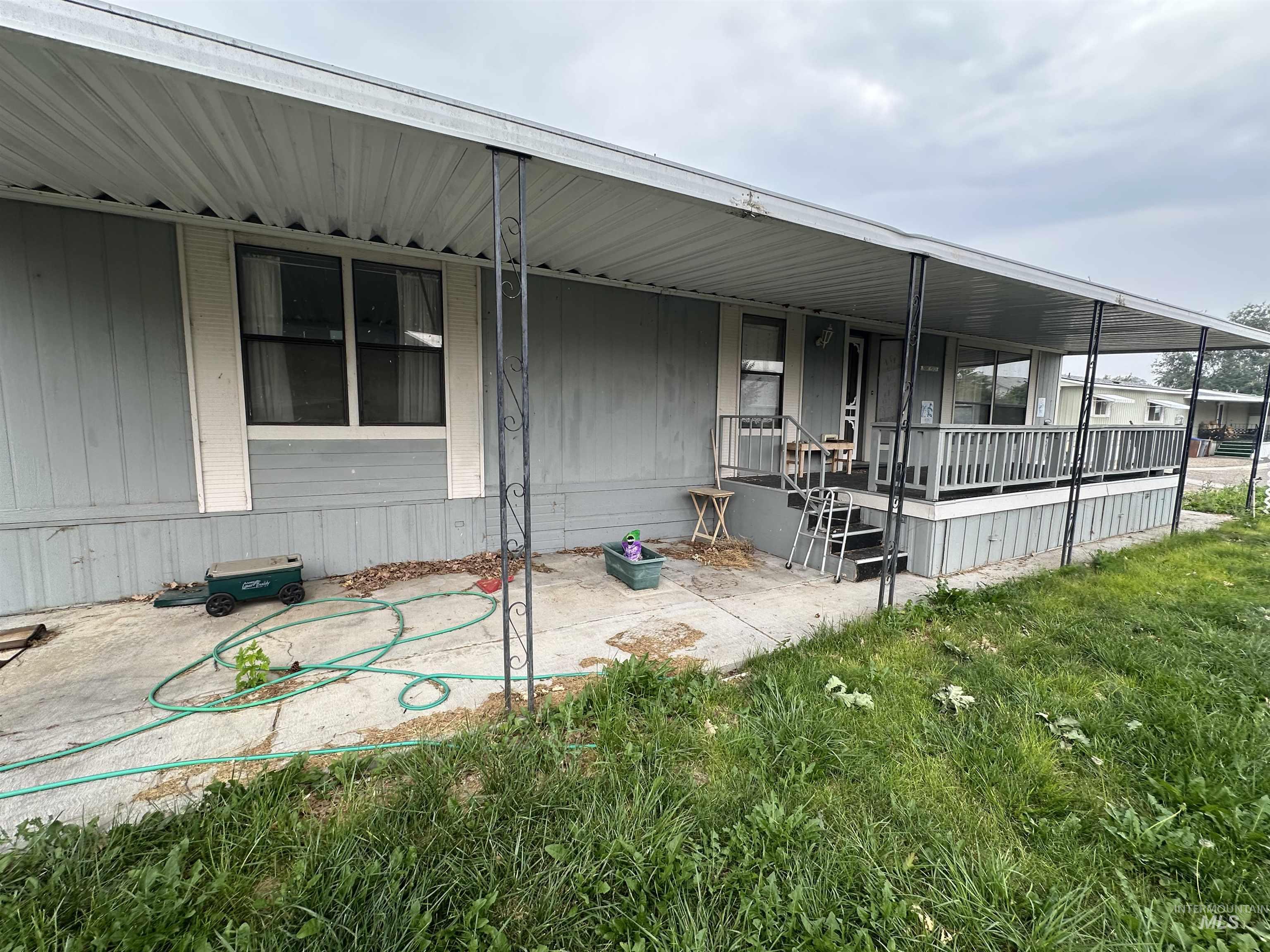 1715 W Flamingo ave, Nampa, Idaho 83651, 2 Bedrooms, 2 Bathrooms, Residential For Sale, Price $59,900,MLS 98994878