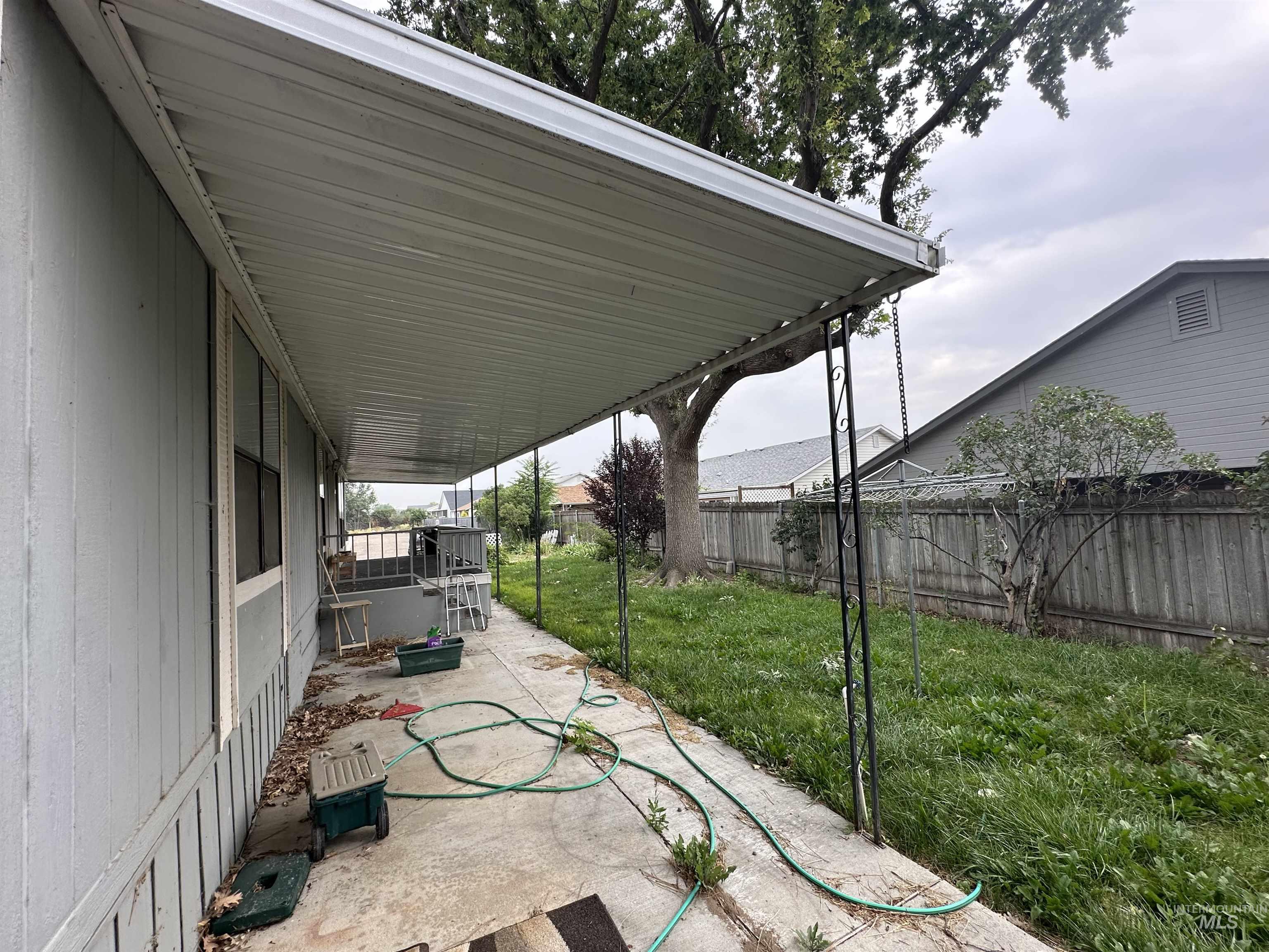 1715 W Flamingo ave, Nampa, Idaho 83651, 2 Bedrooms, 2 Bathrooms, Residential For Sale, Price $59,900,MLS 98994878