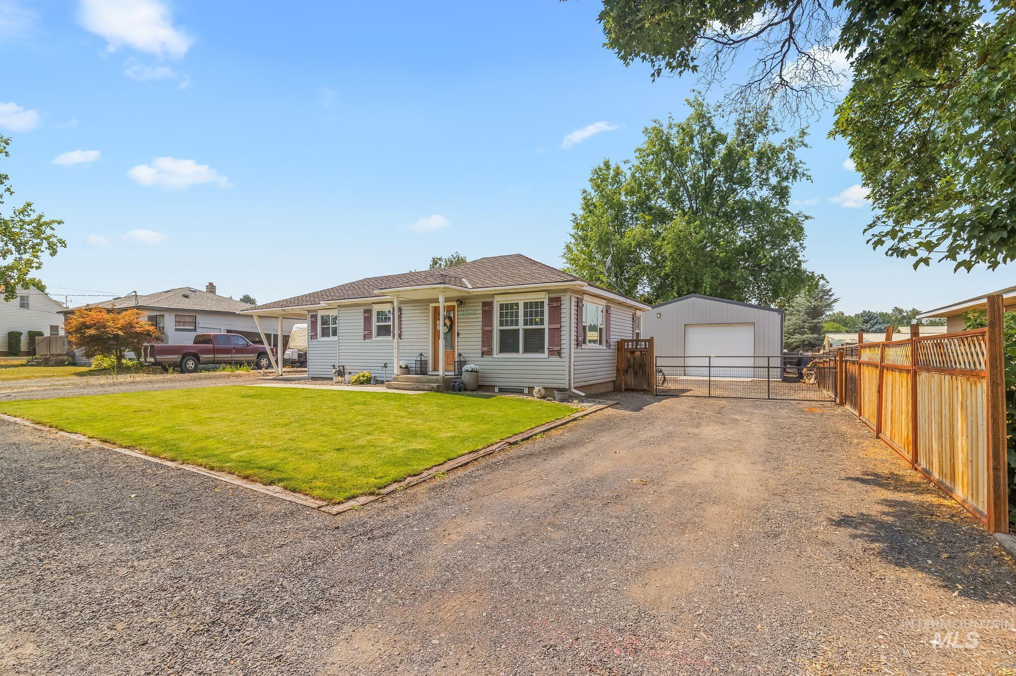 3418 6th Street, Lewiston, Idaho 83501, 4 Bedrooms, 2 Bathrooms, Residential For Sale, Price $435,000, 98994880