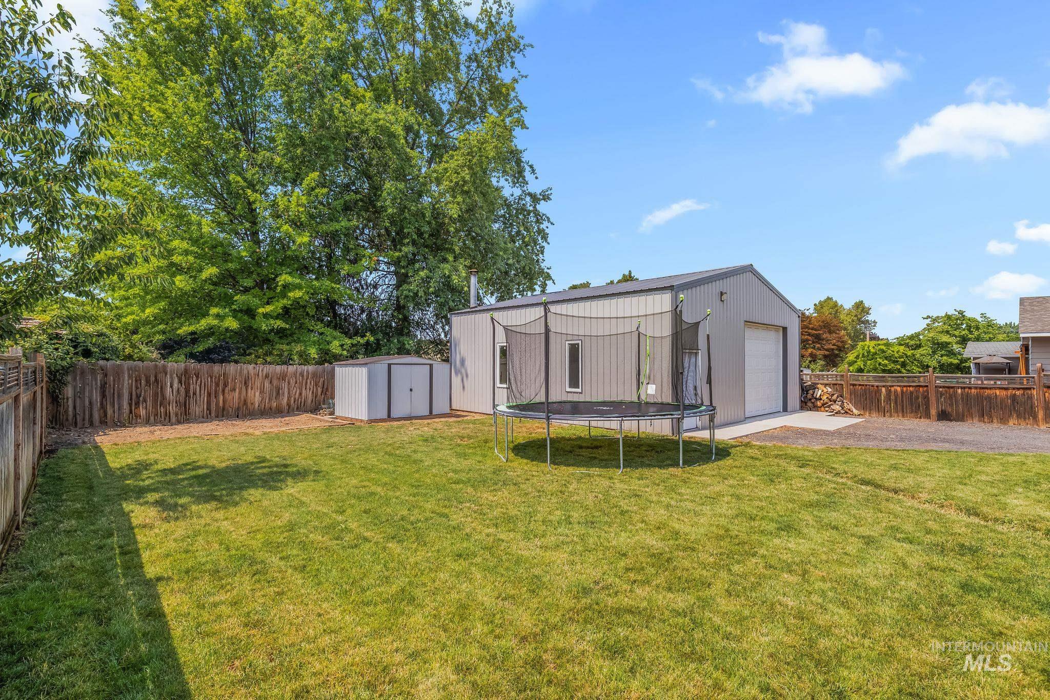 3418 6th Street, Lewiston, Idaho 83501, 4 Bedrooms, 2 Bathrooms, Residential For Sale, Price $435,000, 98994880