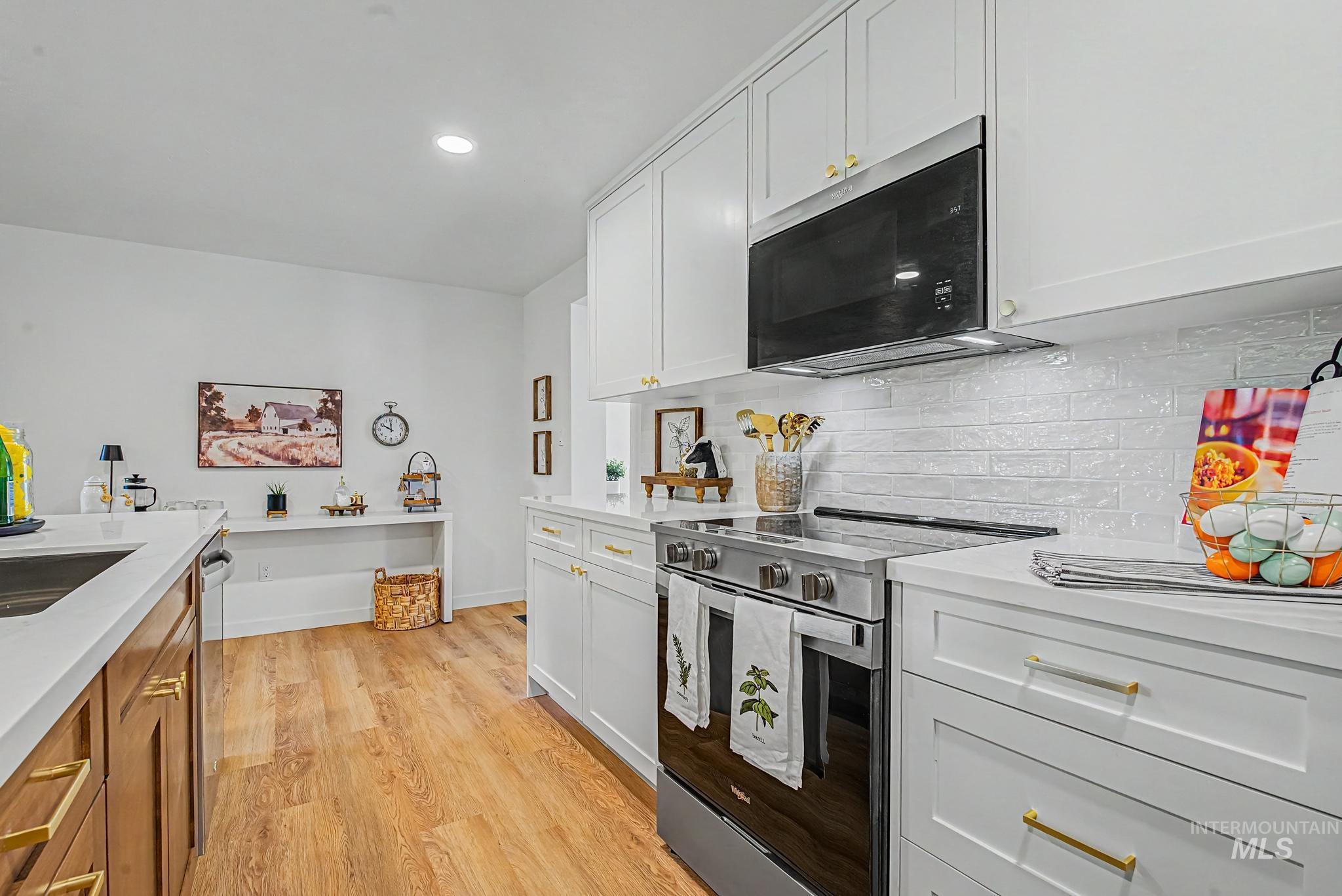 4910 W View Place, Meridian, Idaho 83642, 4 Bedrooms, 2 Bathrooms, Residential For Sale, Price $779,900,MLS 98994881