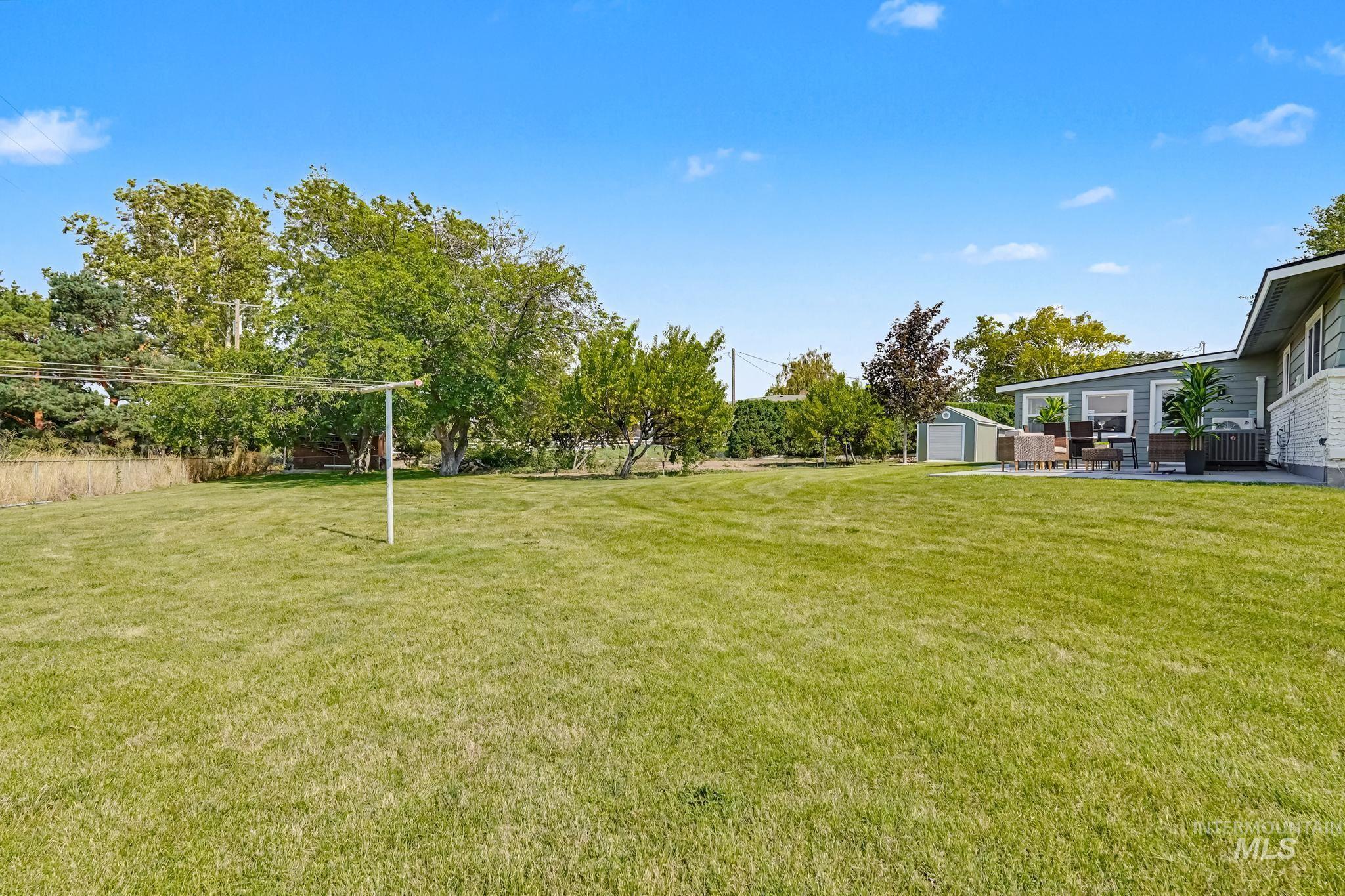 4910 W View Place, Meridian, Idaho 83642, 4 Bedrooms, 2 Bathrooms, Residential For Sale, Price $779,900,MLS 98994881