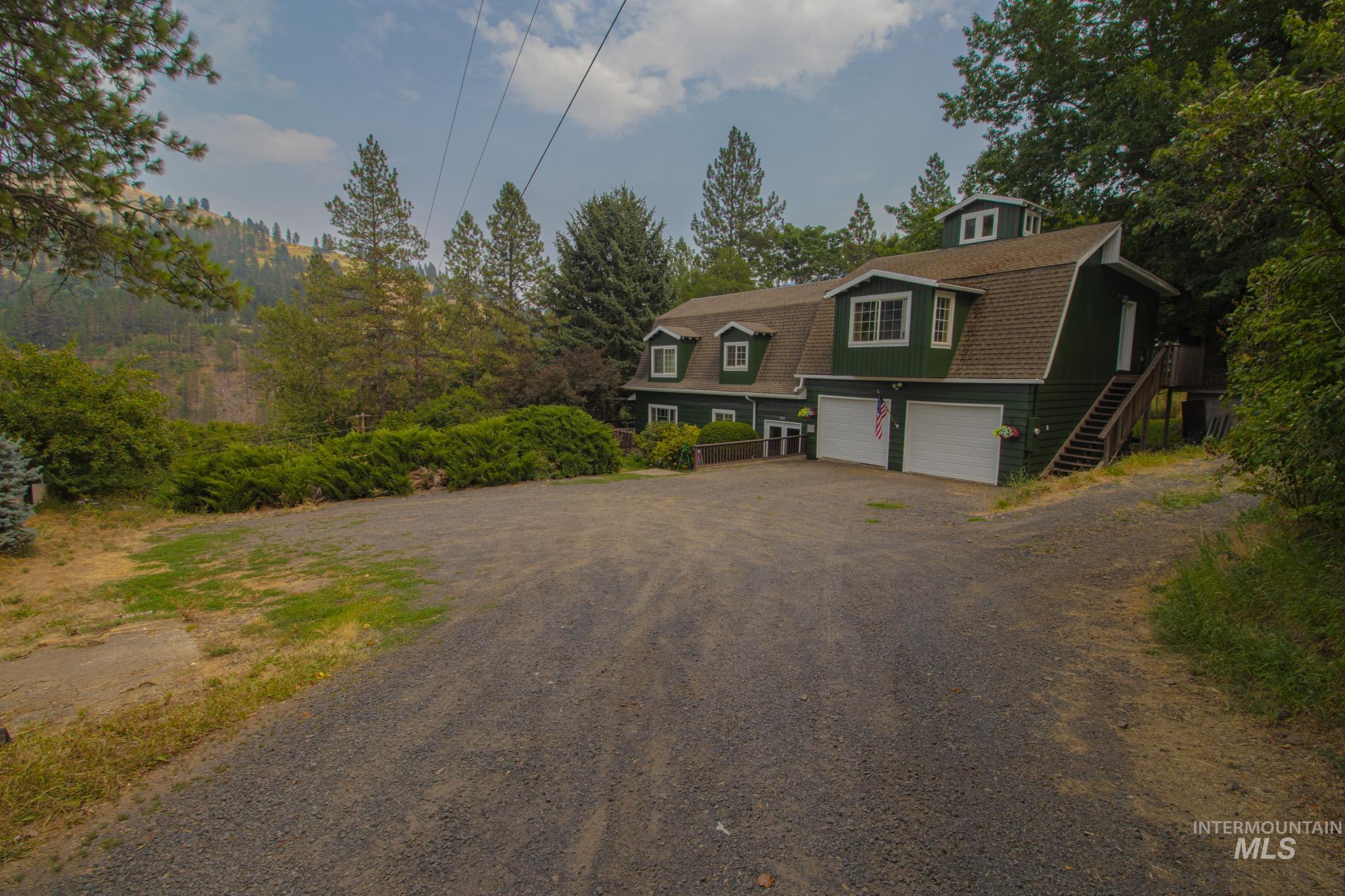 205 S Pine St, Peck, Idaho 83545, 4 Bedrooms, 2 Bathrooms, Residential For Sale, Price $413,000, 98994882