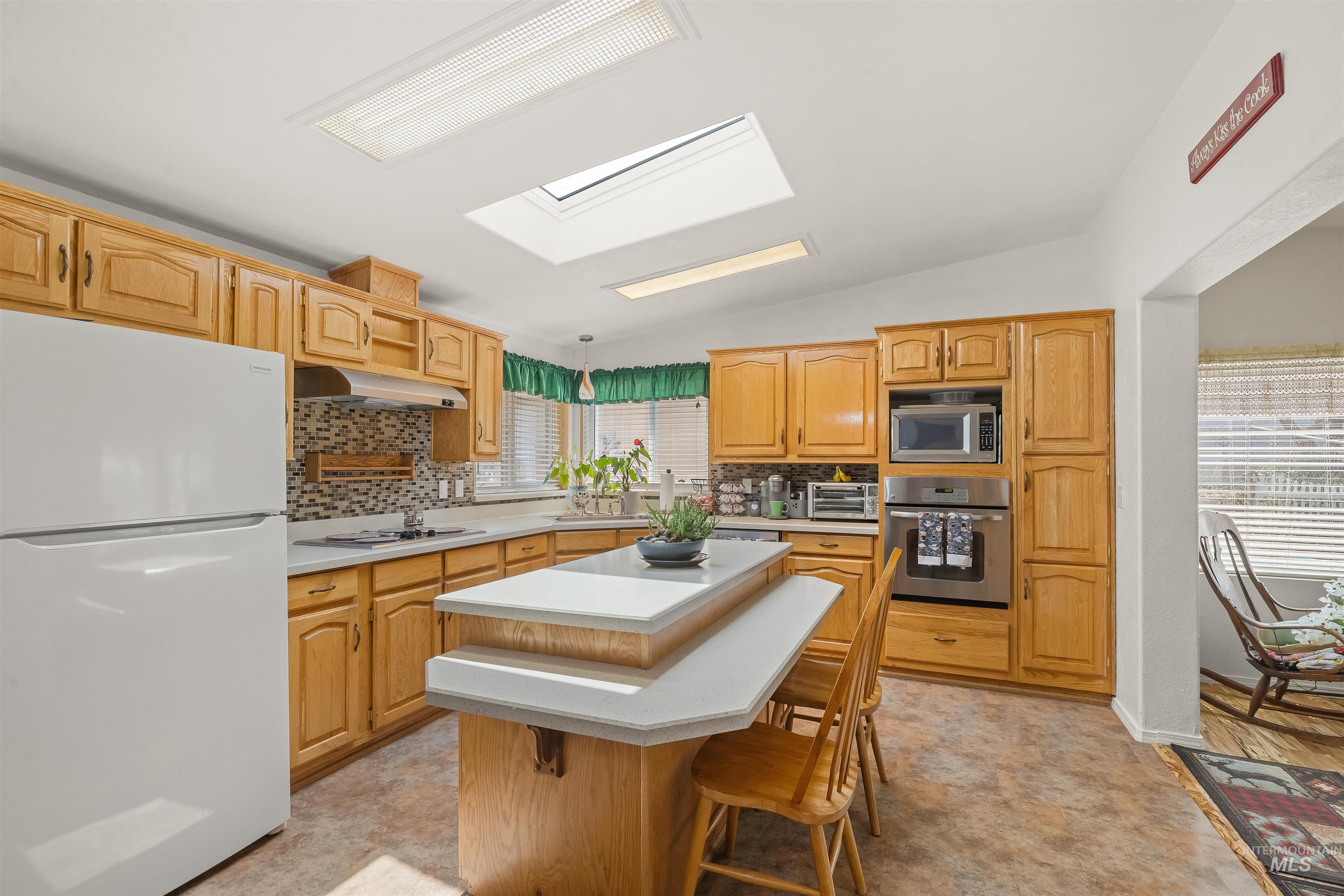 3005 Juniper Drive, Lewiston, Idaho 83501, 3 Bedrooms, 2 Bathrooms, Residential For Sale, Price $339,000, 98994883