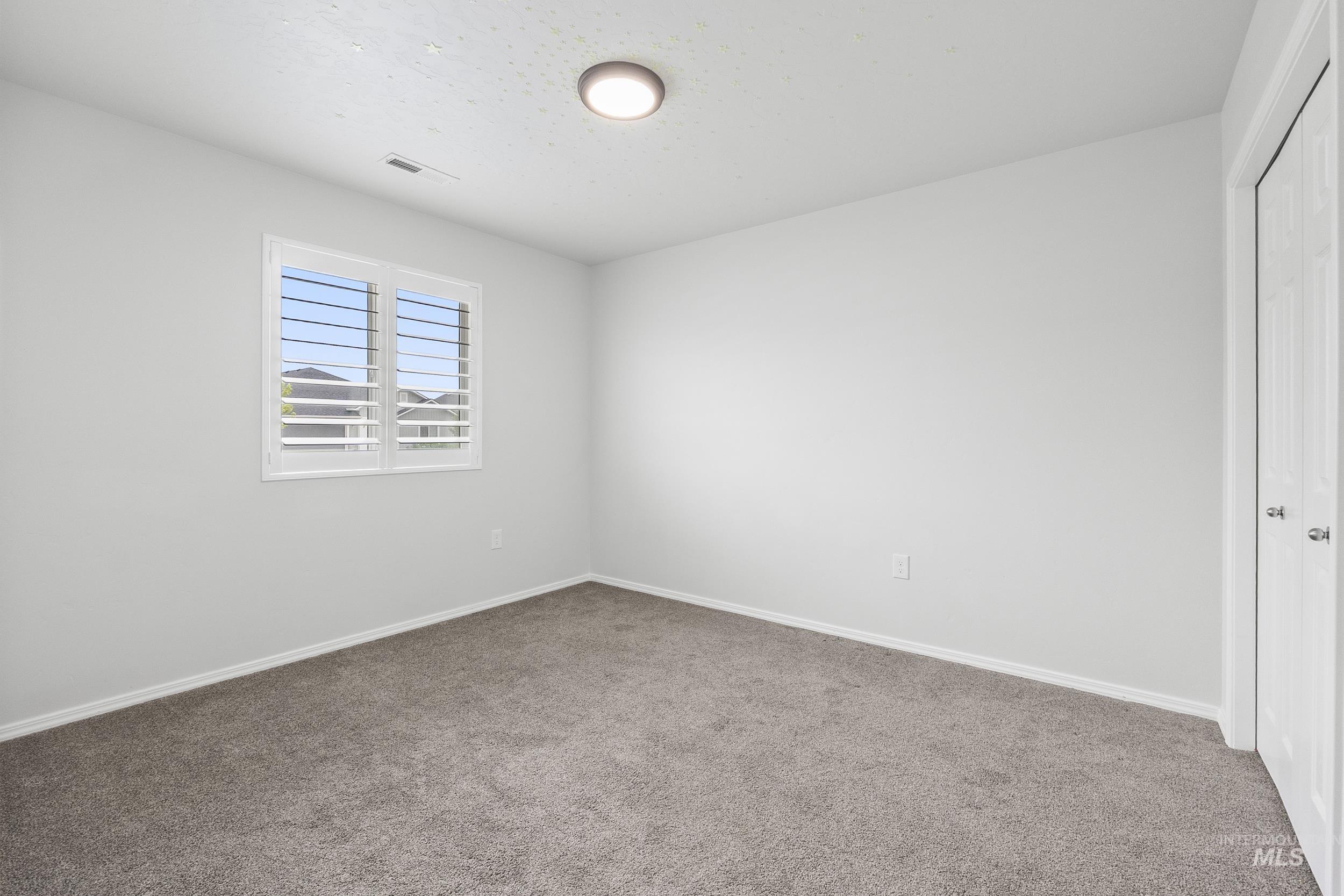 19545 Newell Way, Caldwell, Idaho 83605, 3 Bedrooms, 2 Bathrooms, Residential For Sale, Price $389,900, 98994885