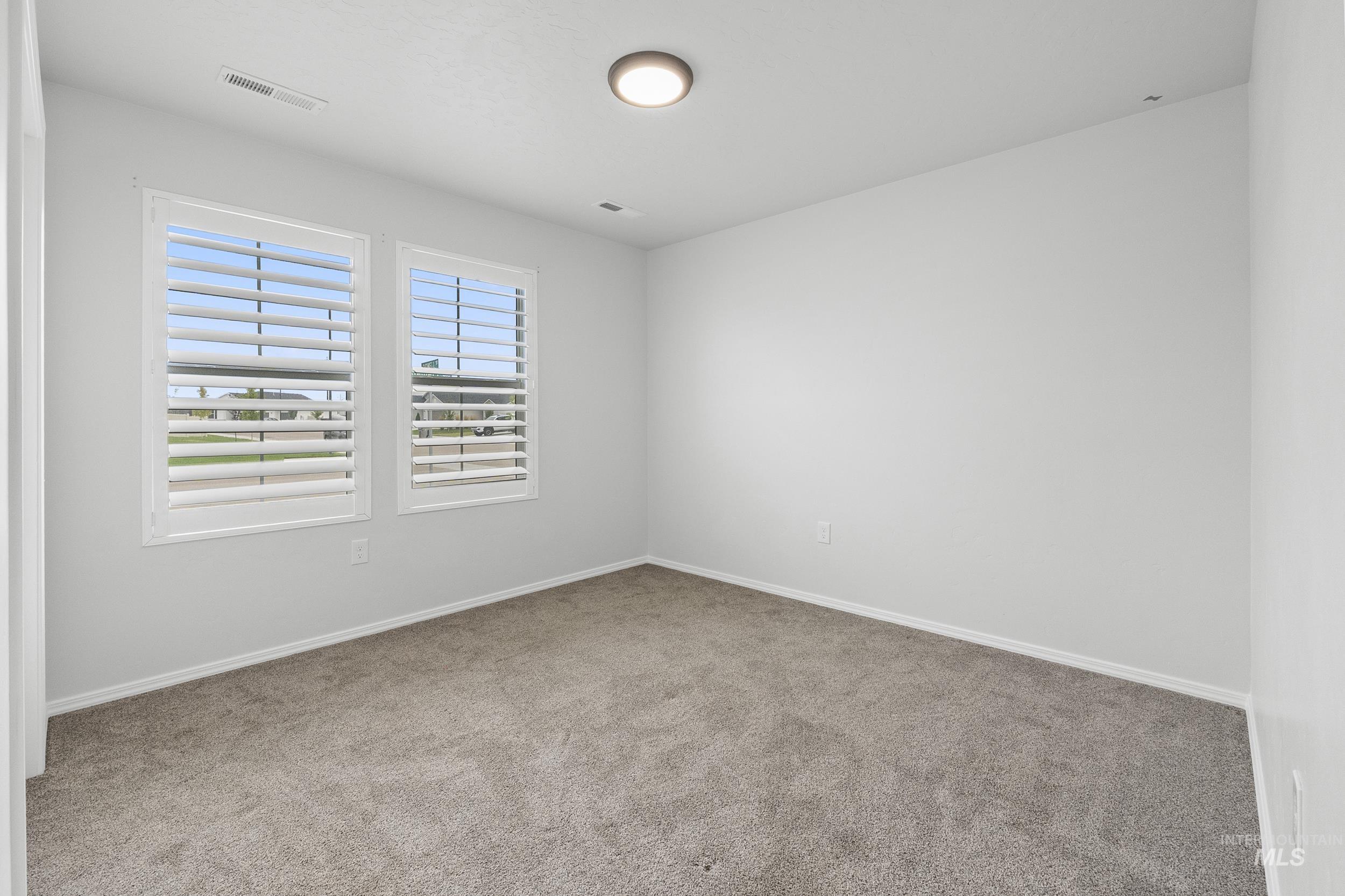 19545 Newell Way, Caldwell, Idaho 83605, 3 Bedrooms, 2 Bathrooms, Residential For Sale, Price $389,900, 98994885