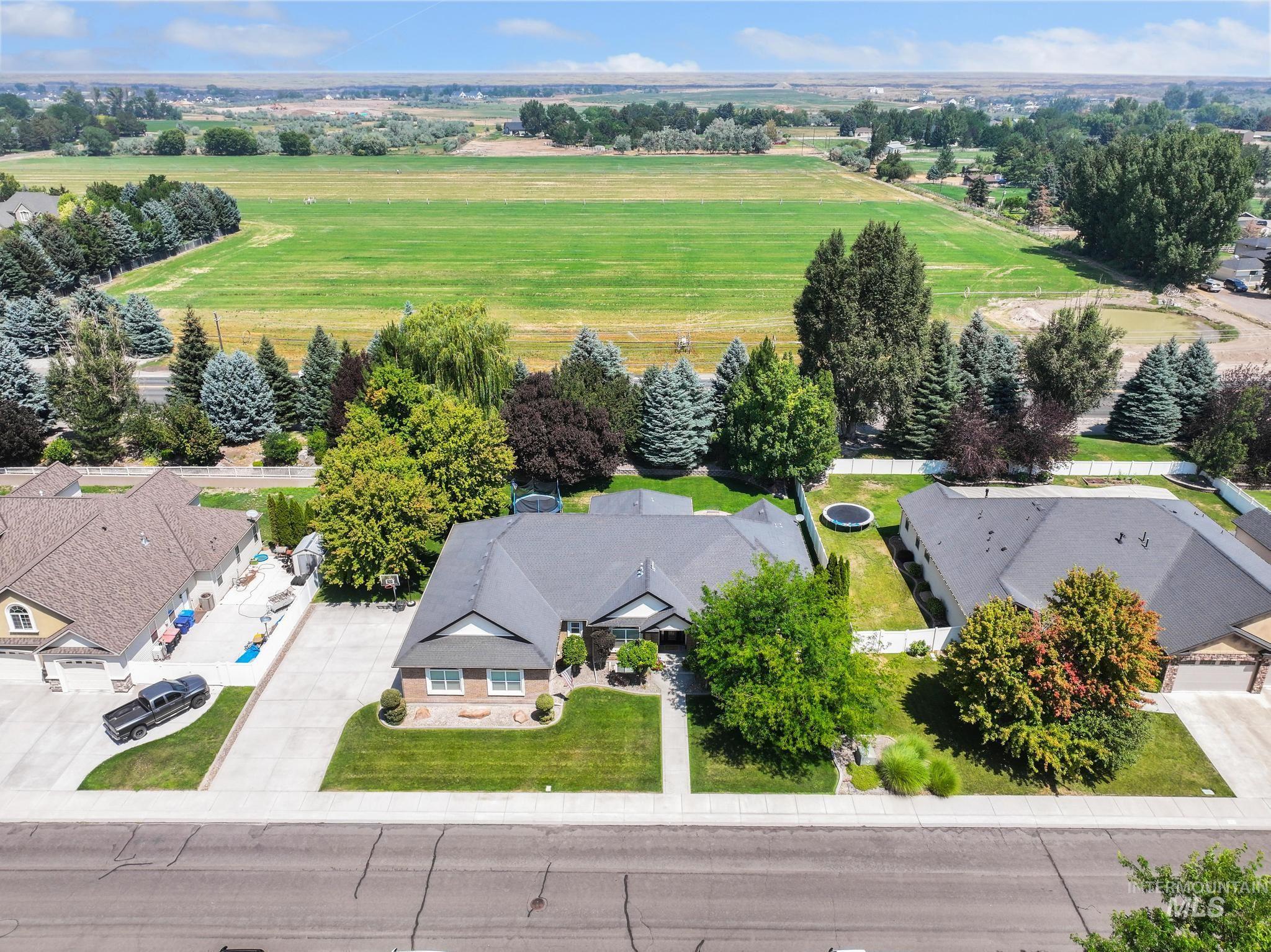 881 Morning Sun Dr, Twin Falls, Idaho 83301, 5 Bedrooms, 3 Bathrooms, Residential For Sale, Price $849,900, 98994886