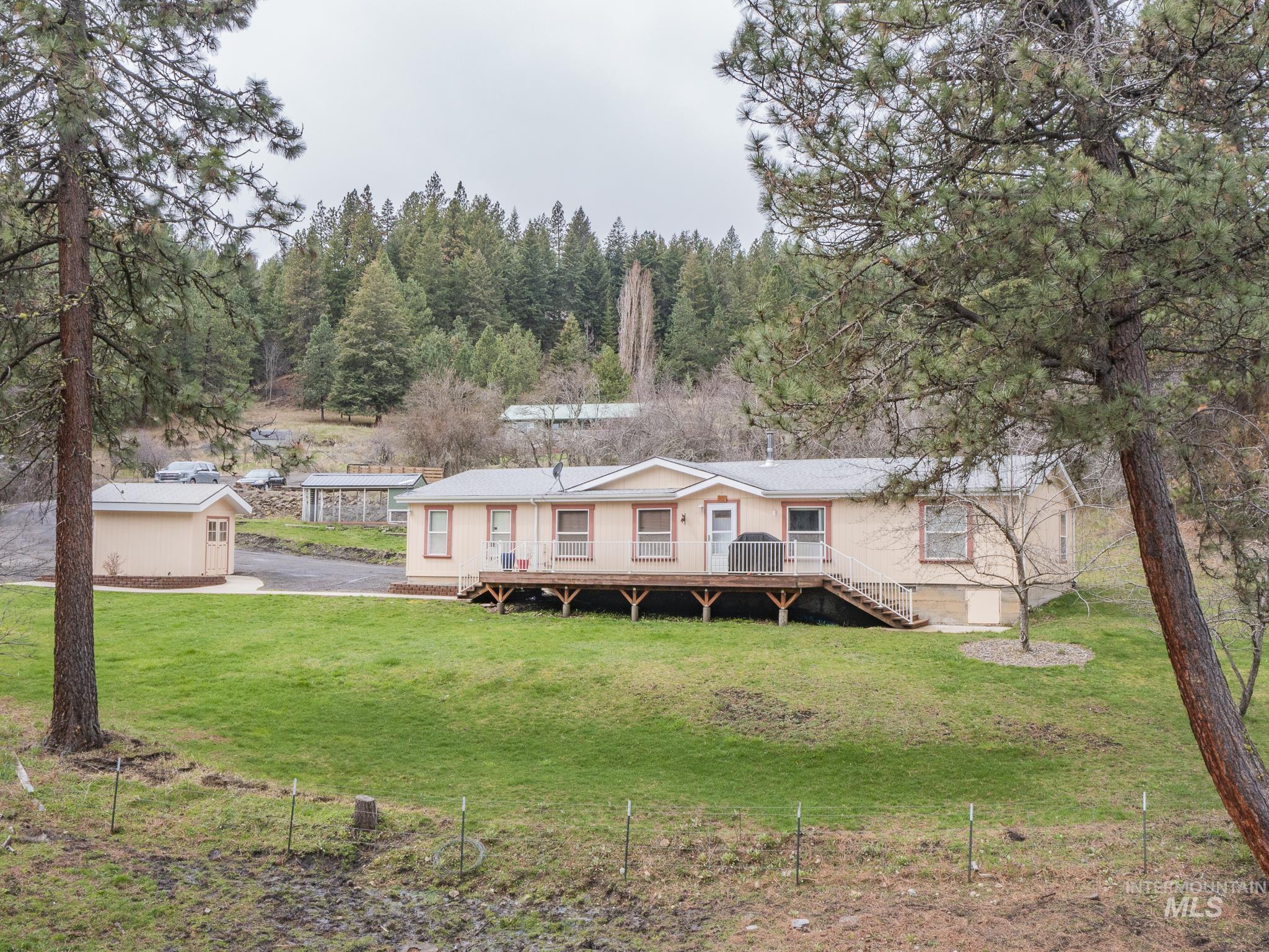 77 Poplar Drive, Grangeville, Idaho 83530, 4 Bedrooms, 2 Bathrooms, Residential For Sale, Price $499,000,MLS 98994888