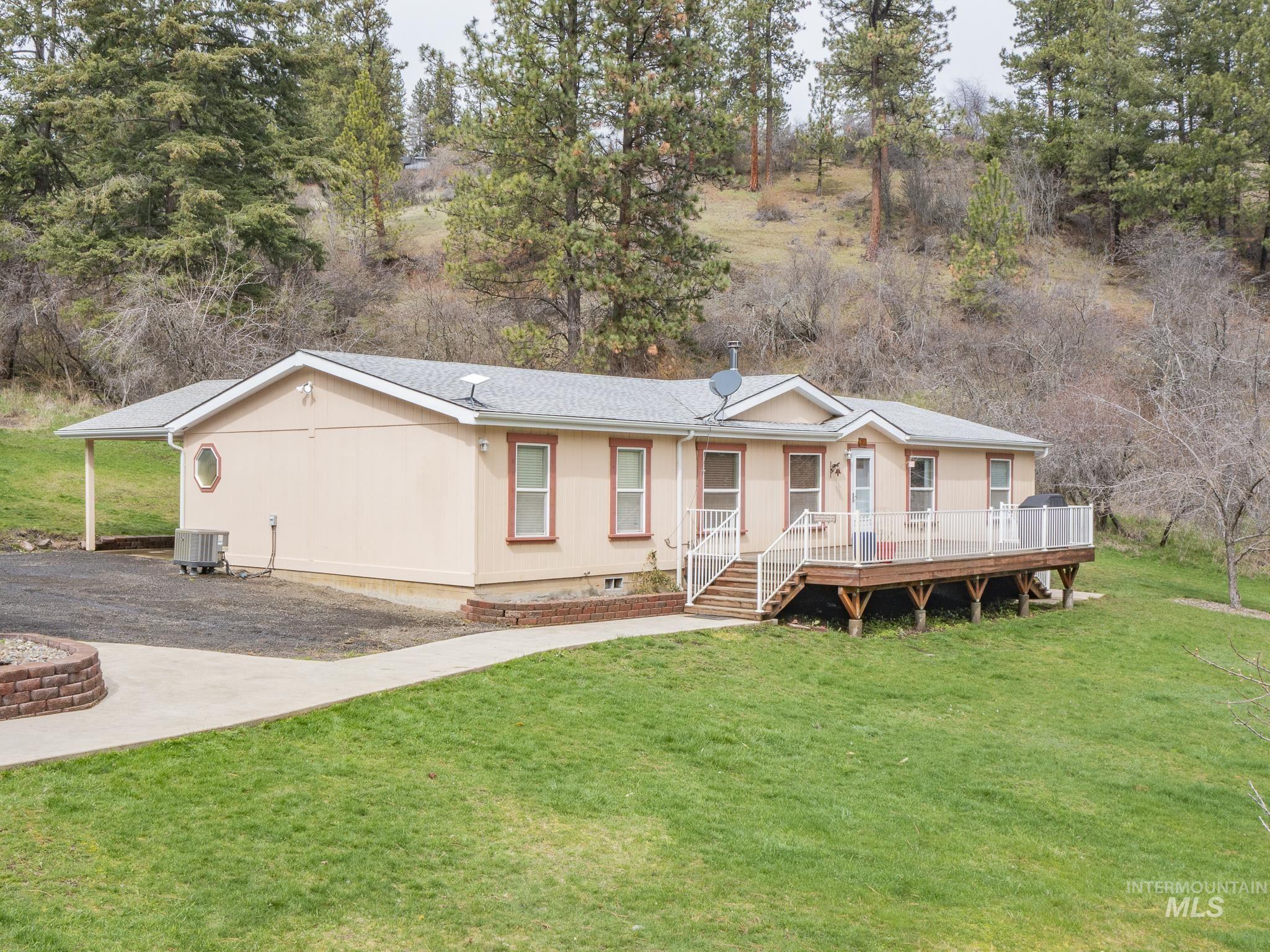77 Poplar Drive, Grangeville, Idaho 83530, 4 Bedrooms, 2 Bathrooms, Residential For Sale, Price $499,000,MLS 98994888