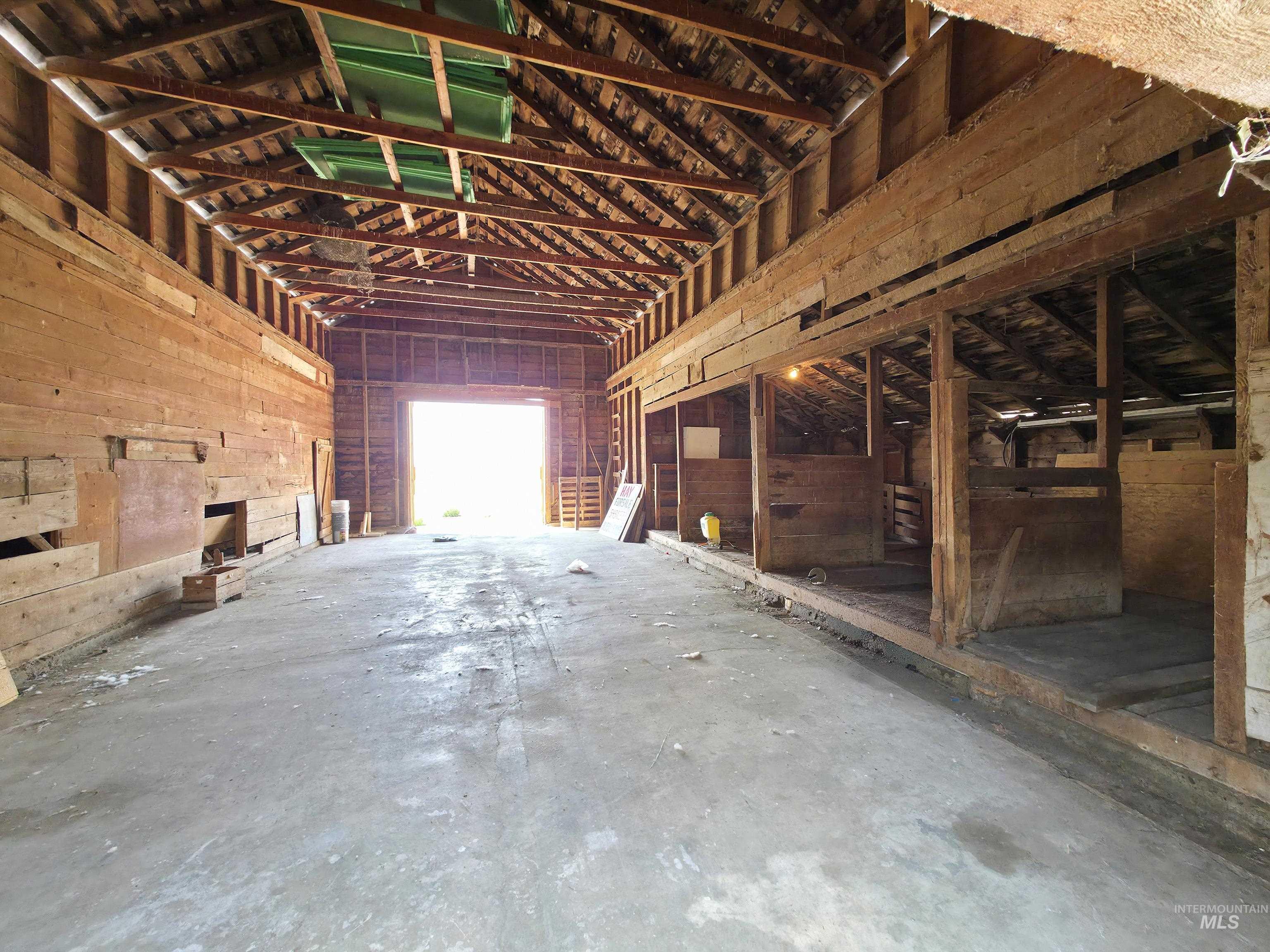 1199 County Rd 70, Weiser, Idaho 83672, 3 Bedrooms, 2 Bathrooms, Residential For Sale, Price $687,500,MLS 98994897