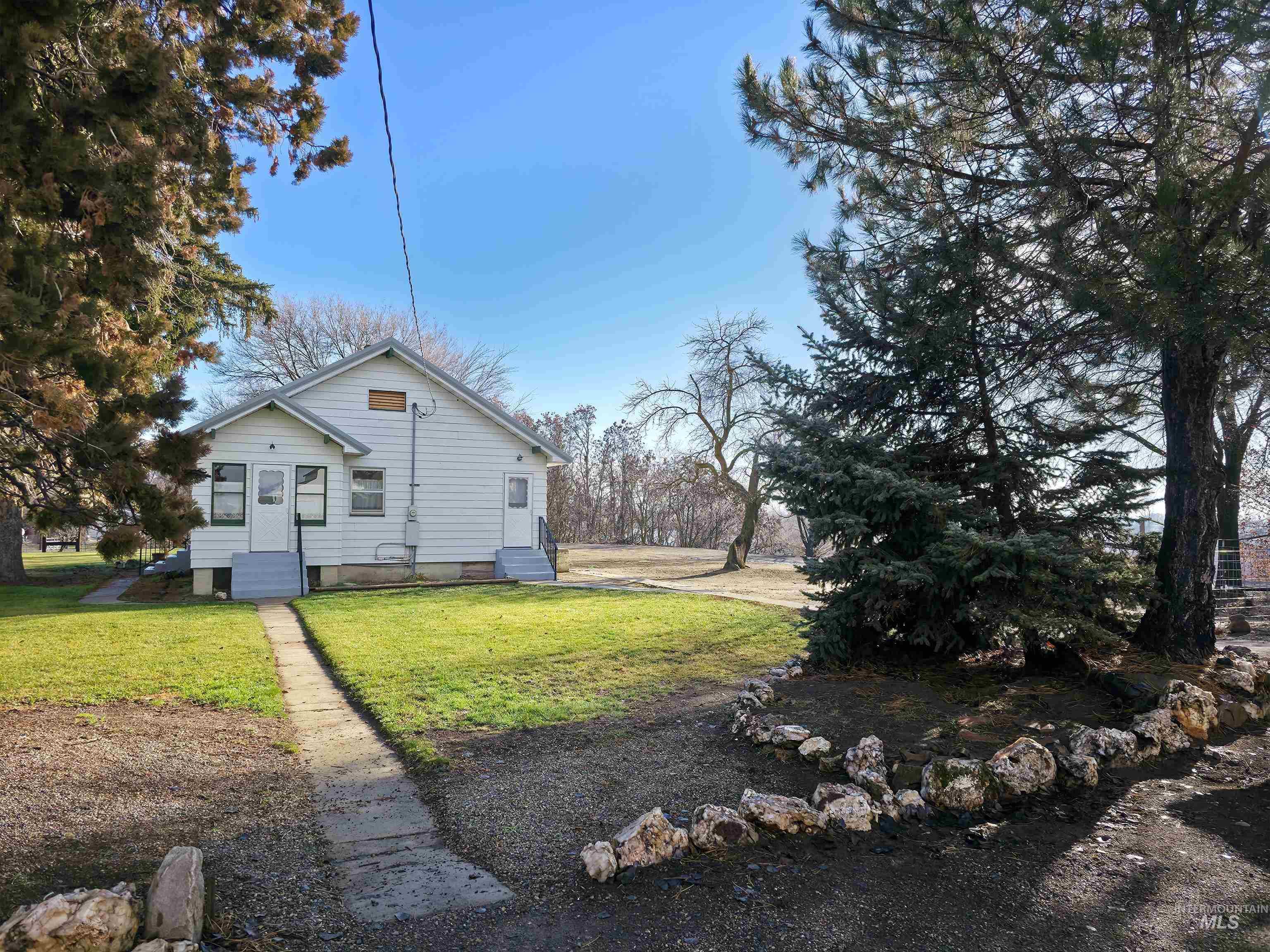 1199 County Rd 70, Weiser, Idaho 83672, 3 Bedrooms, 2 Bathrooms, Residential For Sale, Price $687,500,MLS 98994897