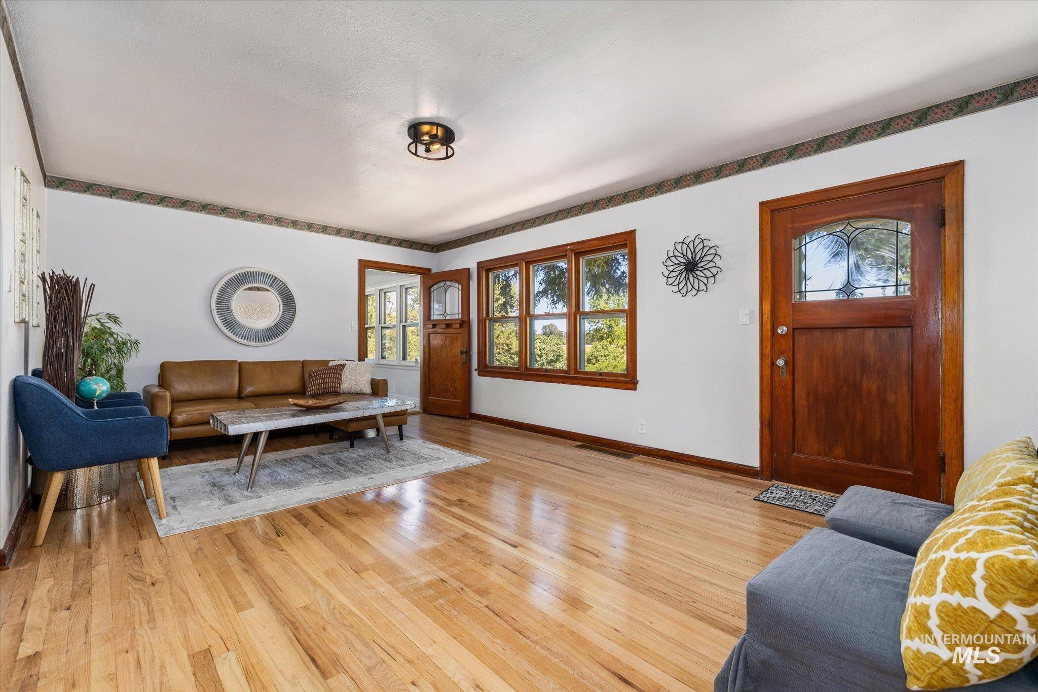 1199 County Rd 70, Weiser, Idaho 83672, 3 Bedrooms, 2 Bathrooms, Residential For Sale, Price $687,500,MLS 98994897