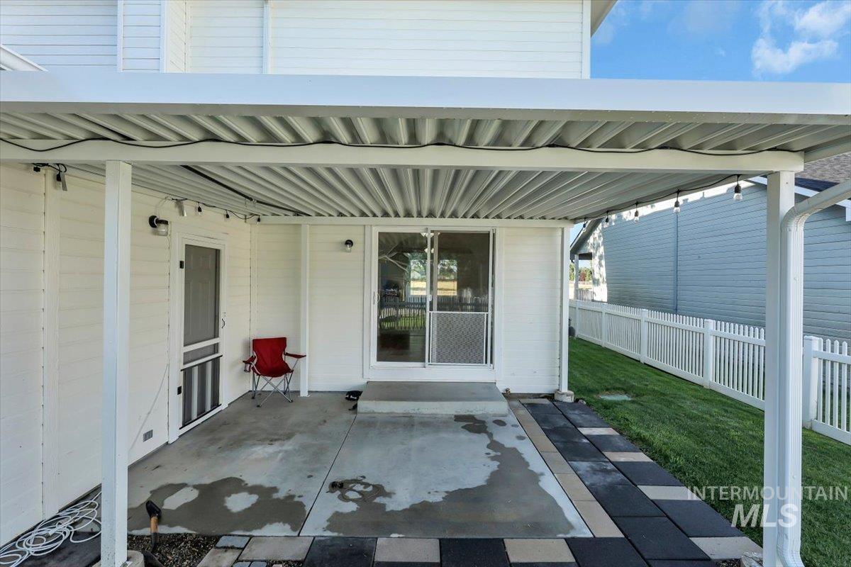 8923 W Banjo Drive, Boise, Idaho 83709, 3 Bedrooms, 2.5 Bathrooms, Residential For Sale, Price $450,000, 98994898