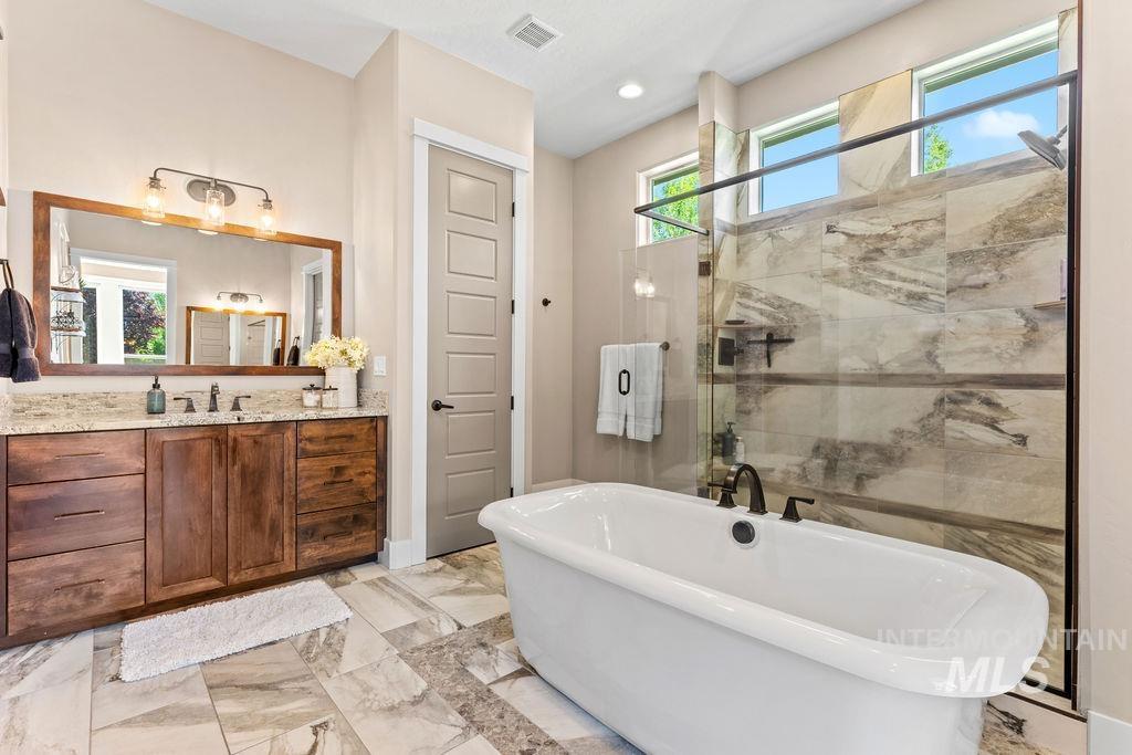 2110 N Wind Cave Way, Eagle, Idaho 83616, 5 Bedrooms, 4.5 Bathrooms, Residential For Sale, Price $1,450,000, 98994901