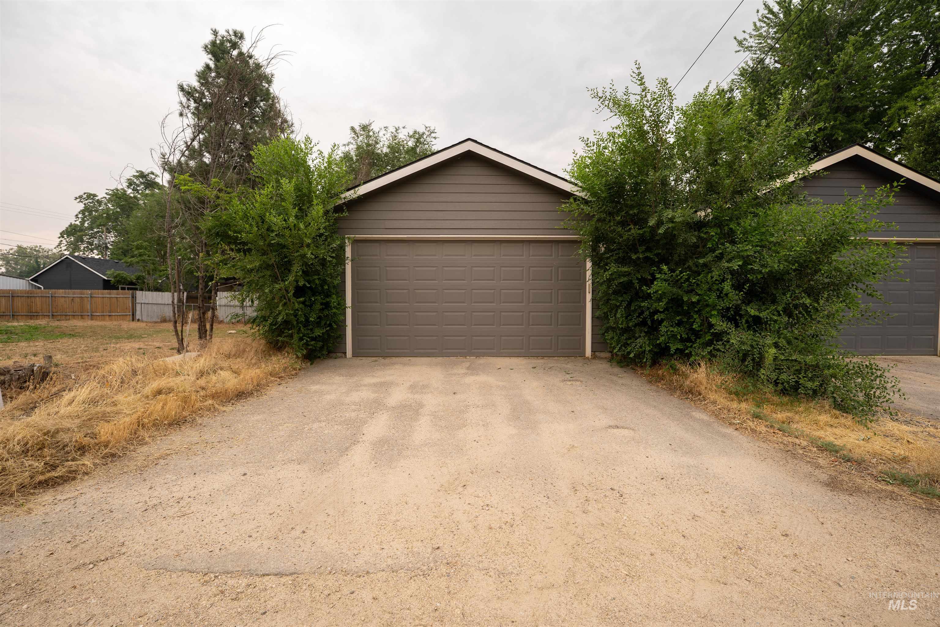 6414 W Russett, Boise, Idaho 83704, 2 Bedrooms, 2.5 Bathrooms, Residential For Sale, Price $419,900,MLS 98994902