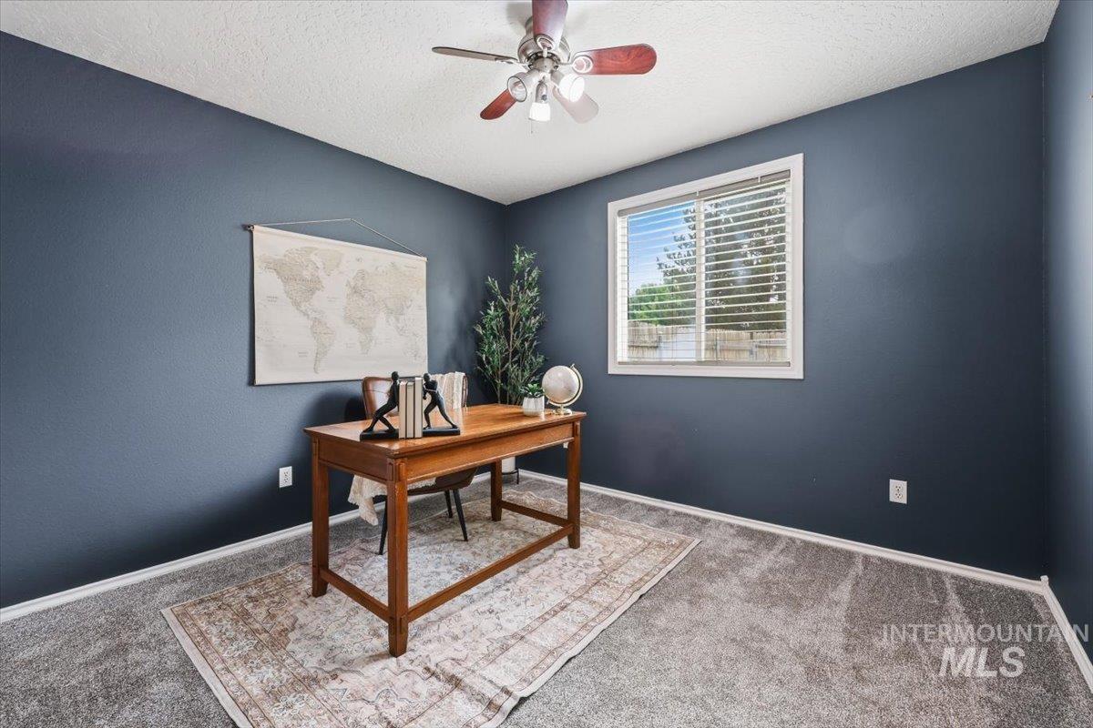 3912 Stonegate Way, Caldwell, Idaho 83605, 3 Bedrooms, 2 Bathrooms, Residential For Sale, Price $349,500,MLS 98994907