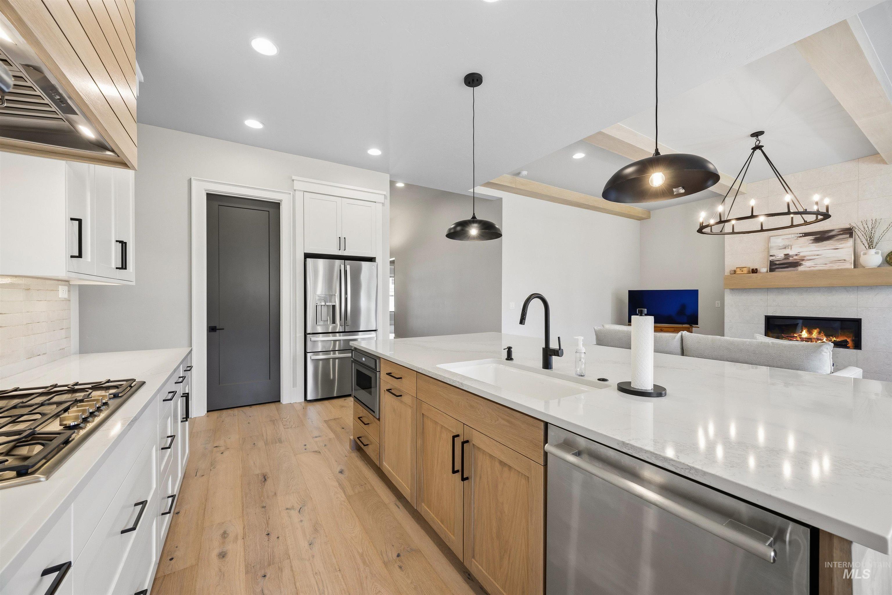 4609 W Durango Dr, Meridian, Idaho 83646, 3 Bedrooms, 2.5 Bathrooms, Residential For Sale, Price $824,777, 98994913