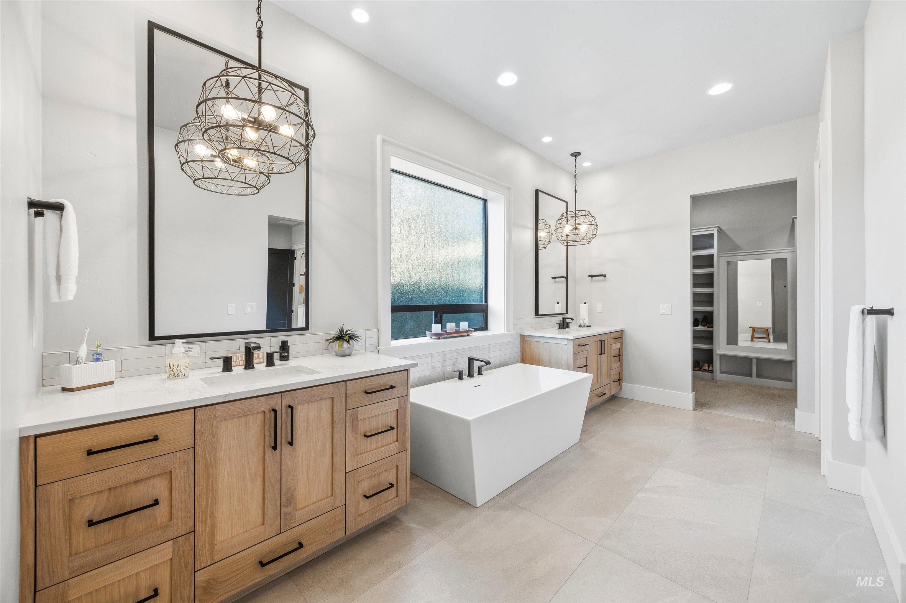 4609 W Durango Dr, Meridian, Idaho 83646, 3 Bedrooms, 2.5 Bathrooms, Residential For Sale, Price $824,777, 98994913