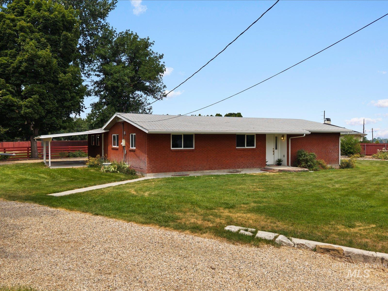 111 S Cotterell Dr, Boise, Idaho 83709, 3 Bedrooms, 3 Bathrooms, Residential For Sale, Price $749,000, 98994916