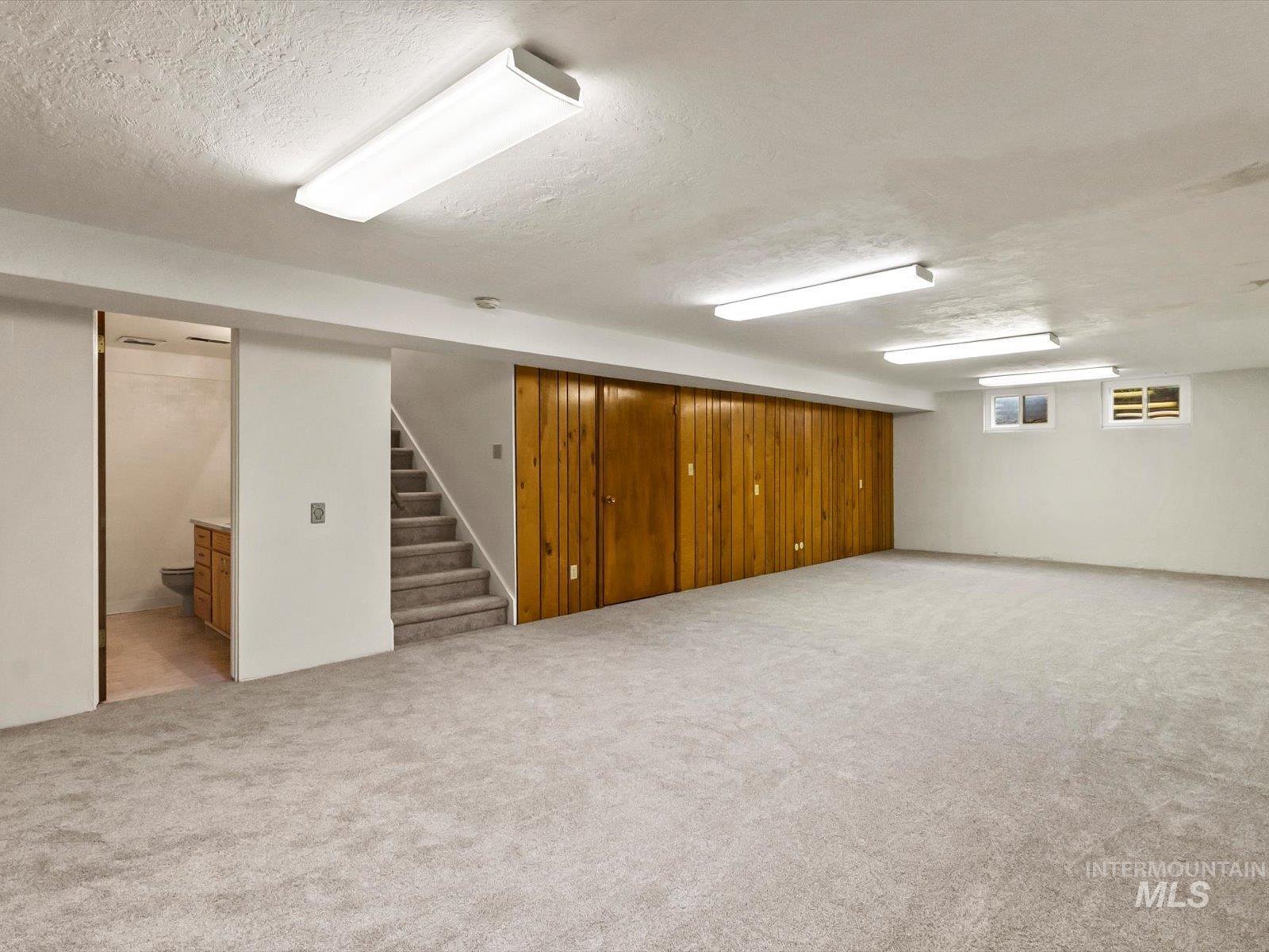 111 S Cotterell Dr, Boise, Idaho 83709, 3 Bedrooms, 3 Bathrooms, Residential For Sale, Price $749,000, 98994916