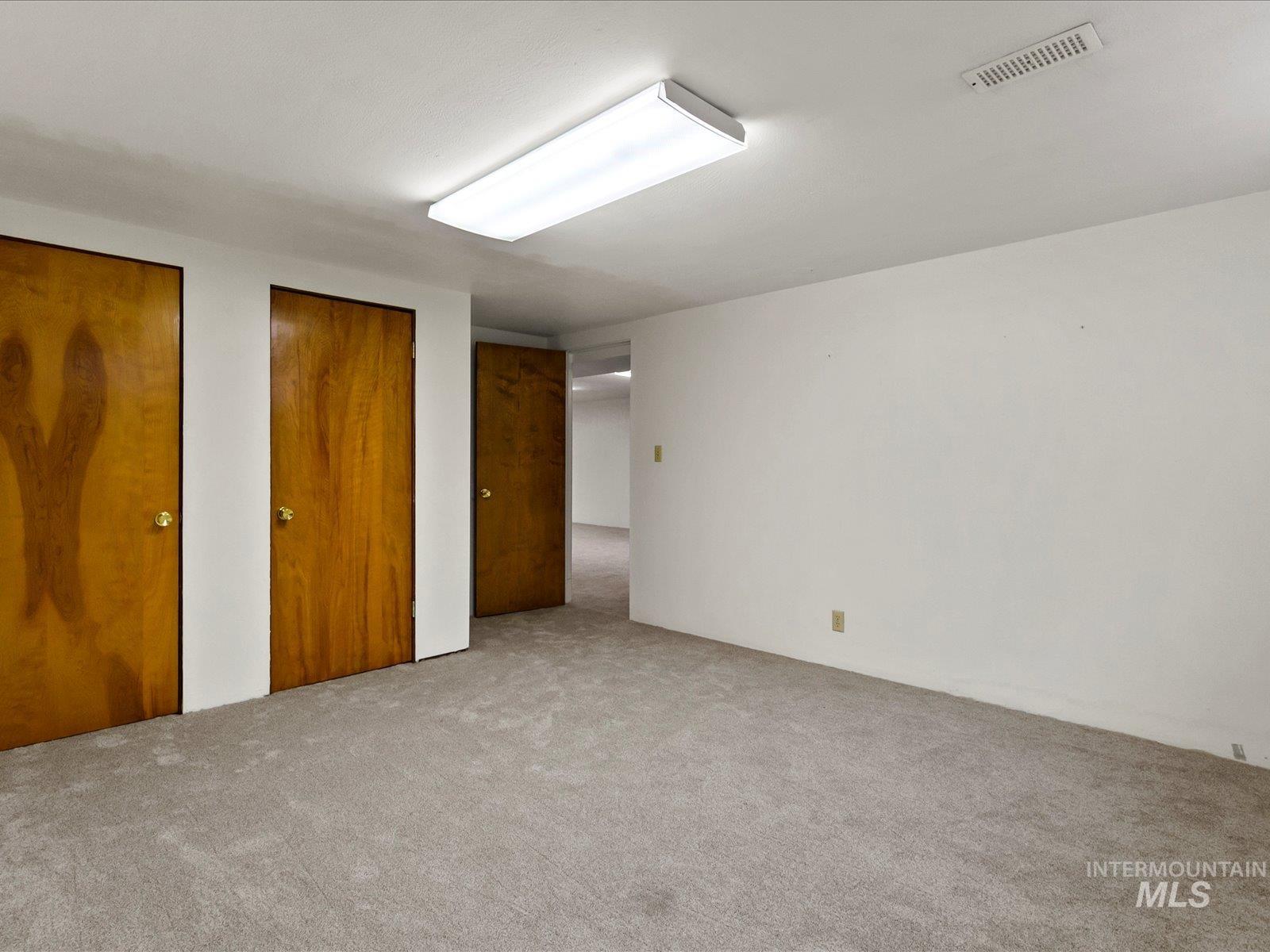111 S Cotterell Dr, Boise, Idaho 83709, 3 Bedrooms, 3 Bathrooms, Residential For Sale, Price $749,000, 98994916