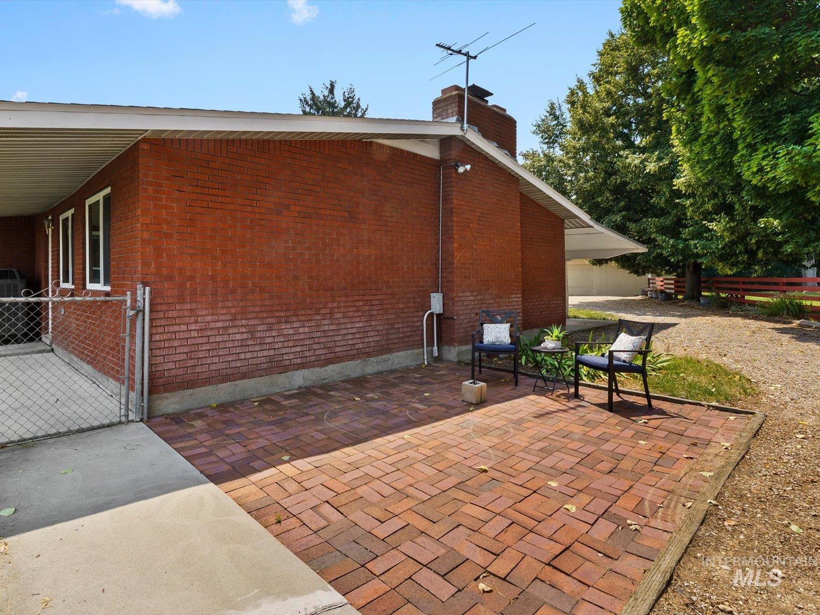 111 S Cotterell Dr, Boise, Idaho 83709, 3 Bedrooms, 3 Bathrooms, Residential For Sale, Price $749,000, 98994916