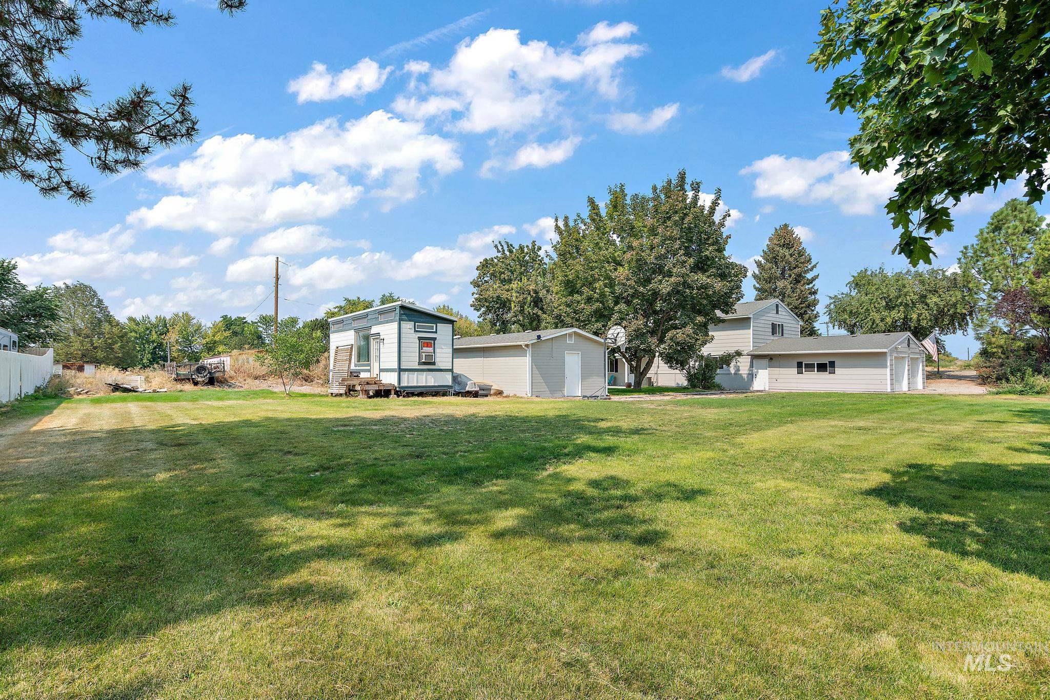 2305 Locust, Nampa, Idaho 83686, 5 Bedrooms, 3 Bathrooms, Residential For Sale, Price $719,000, 98994917