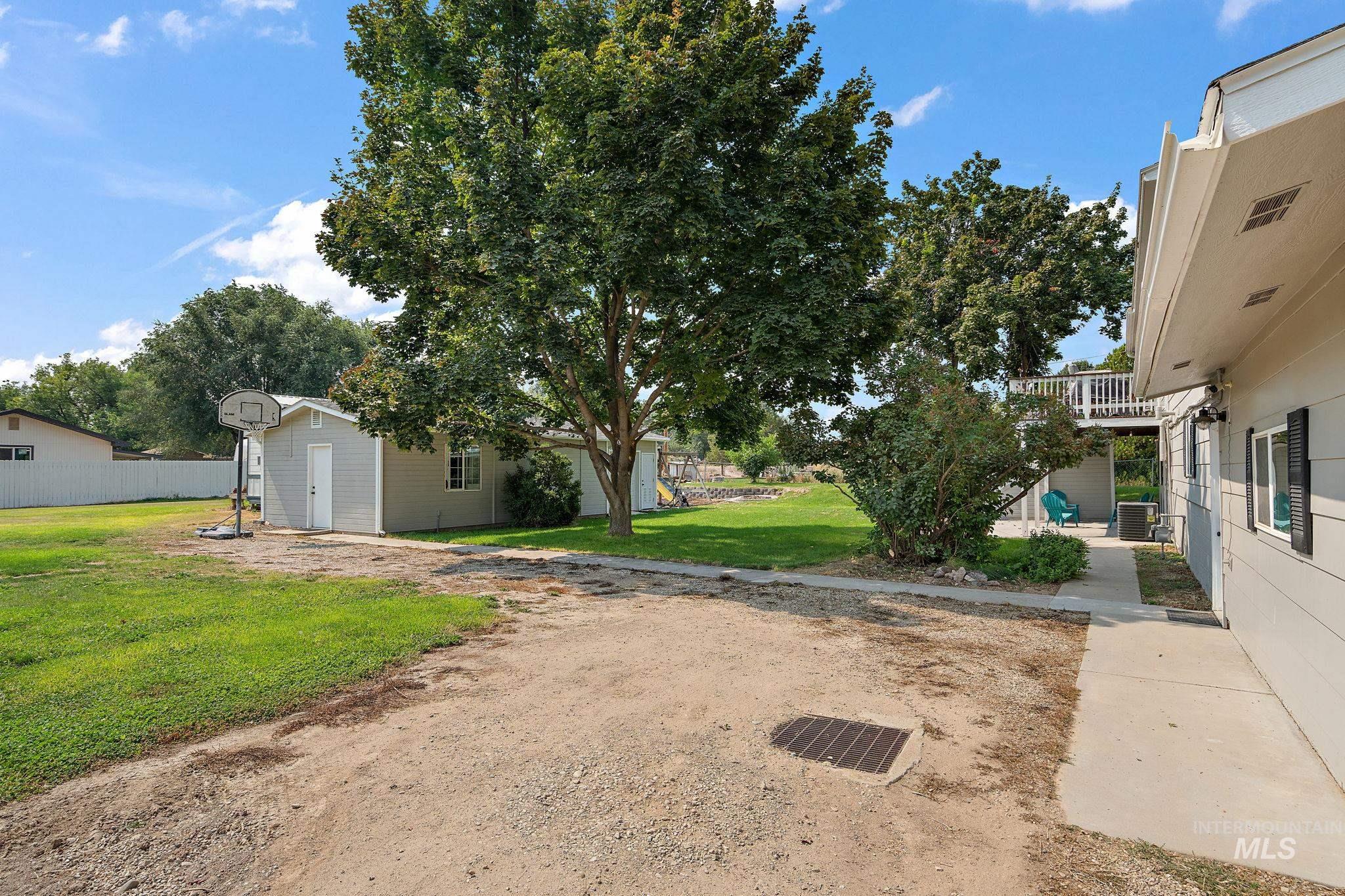 2305 Locust, Nampa, Idaho 83686, 5 Bedrooms, 3 Bathrooms, Residential For Sale, Price $719,000, 98994917
