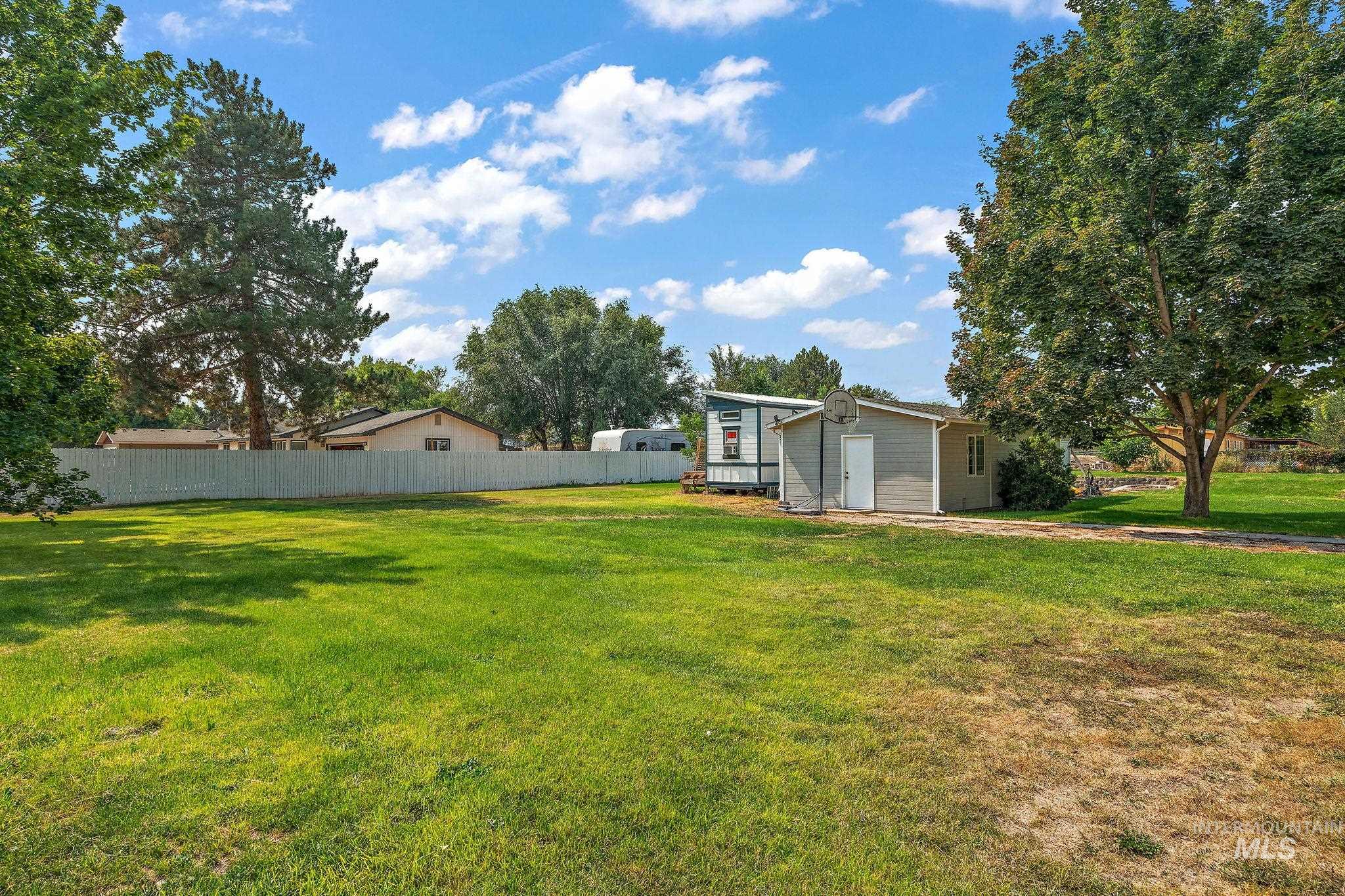 2305 Locust, Nampa, Idaho 83686, 5 Bedrooms, 3 Bathrooms, Residential For Sale, Price $719,000, 98994917