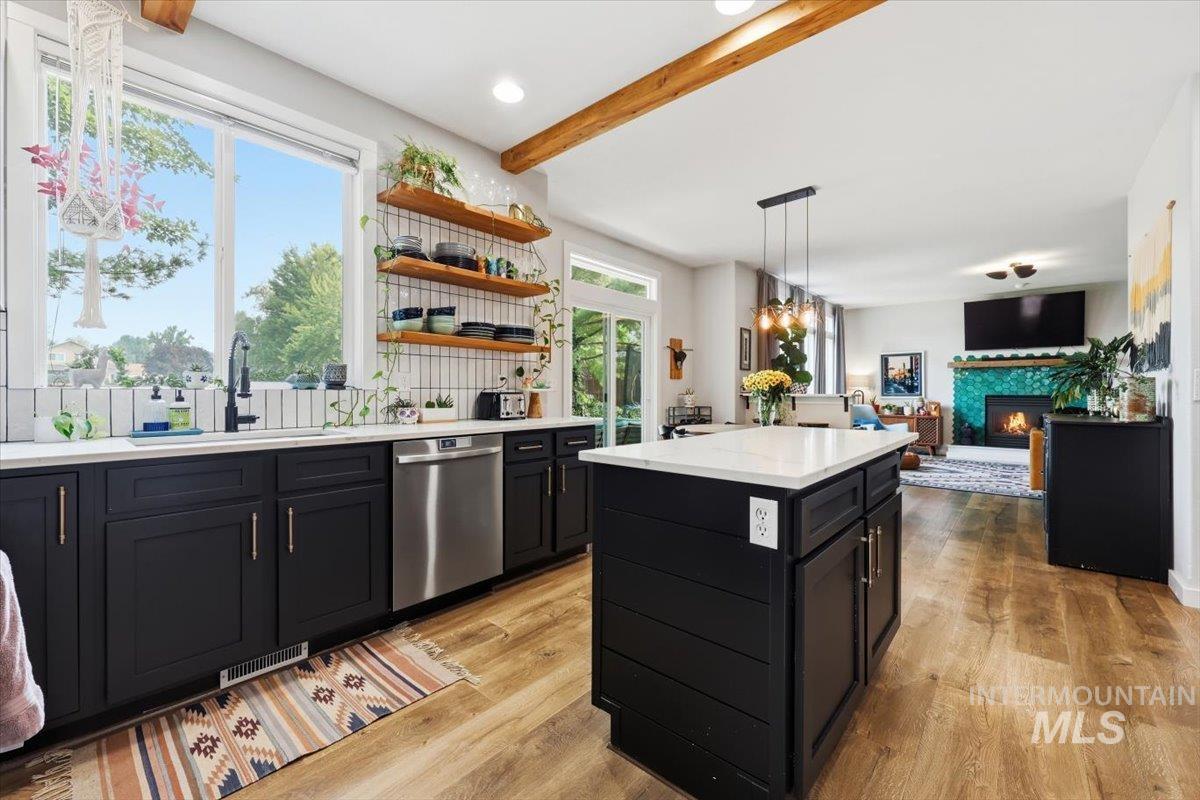 10434 W Blackstone St, Boise, Idaho 83714, 4 Bedrooms, 3.5 Bathrooms, Residential For Sale, Price $725,000, 98994918