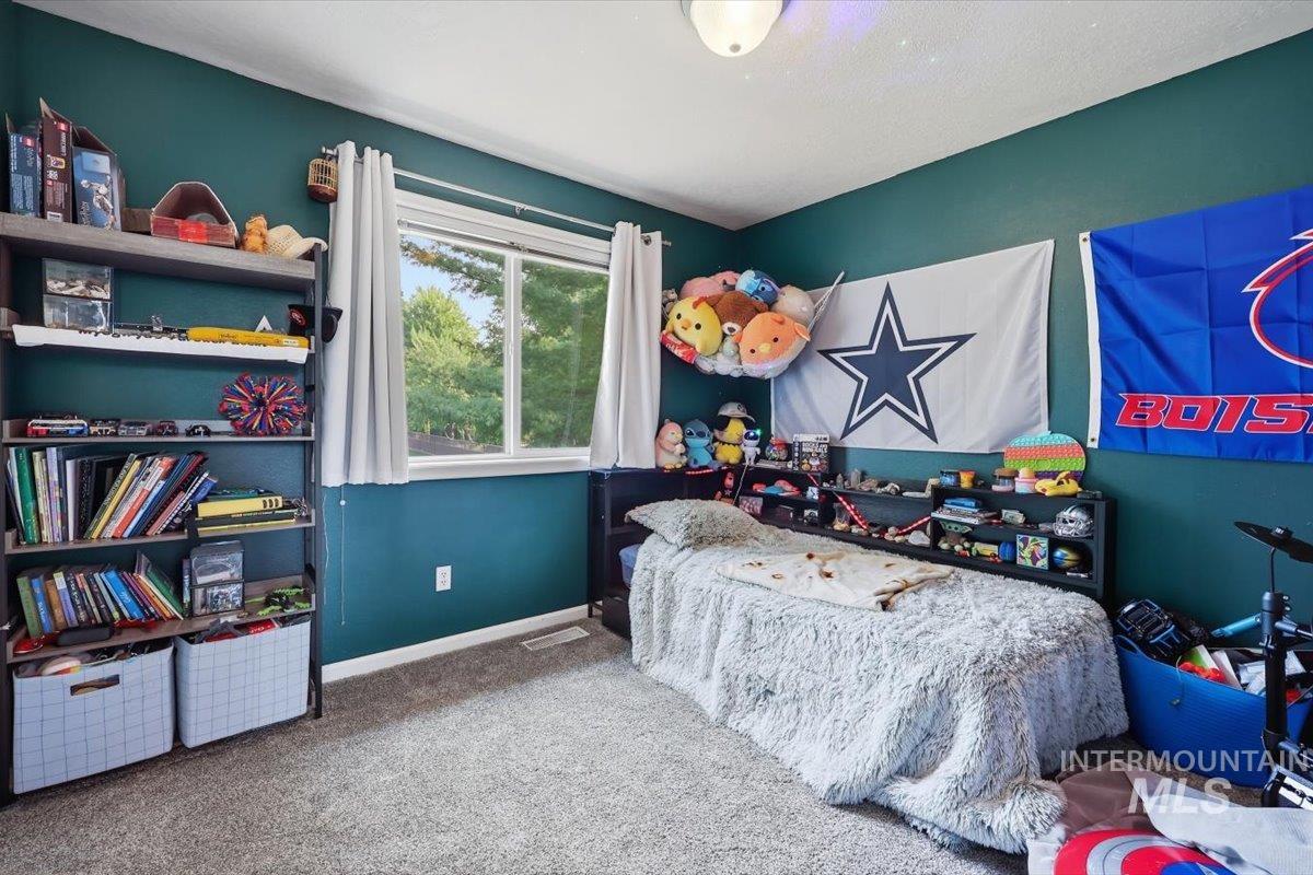 10434 W Blackstone St, Boise, Idaho 83714, 4 Bedrooms, 3.5 Bathrooms, Residential For Sale, Price $725,000,MLS 98994918