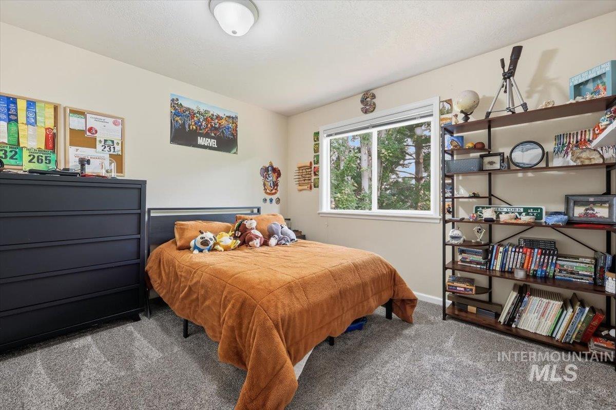 10434 W Blackstone St, Boise, Idaho 83714, 4 Bedrooms, 3.5 Bathrooms, Residential For Sale, Price $725,000,MLS 98994918