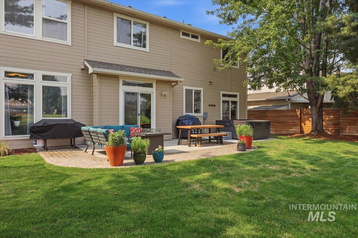10434 W Blackstone St, Boise, Idaho 83714, 4 Bedrooms, 3.5 Bathrooms, Residential For Sale, Price $725,000, 98994918