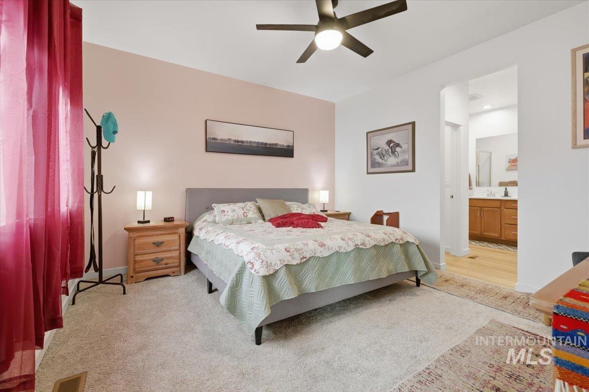 14591 Wing Spread Ct., Caldwell, Idaho 83607, 3 Bedrooms, 2 Bathrooms, Residential For Sale, Price $389,500, 98994923