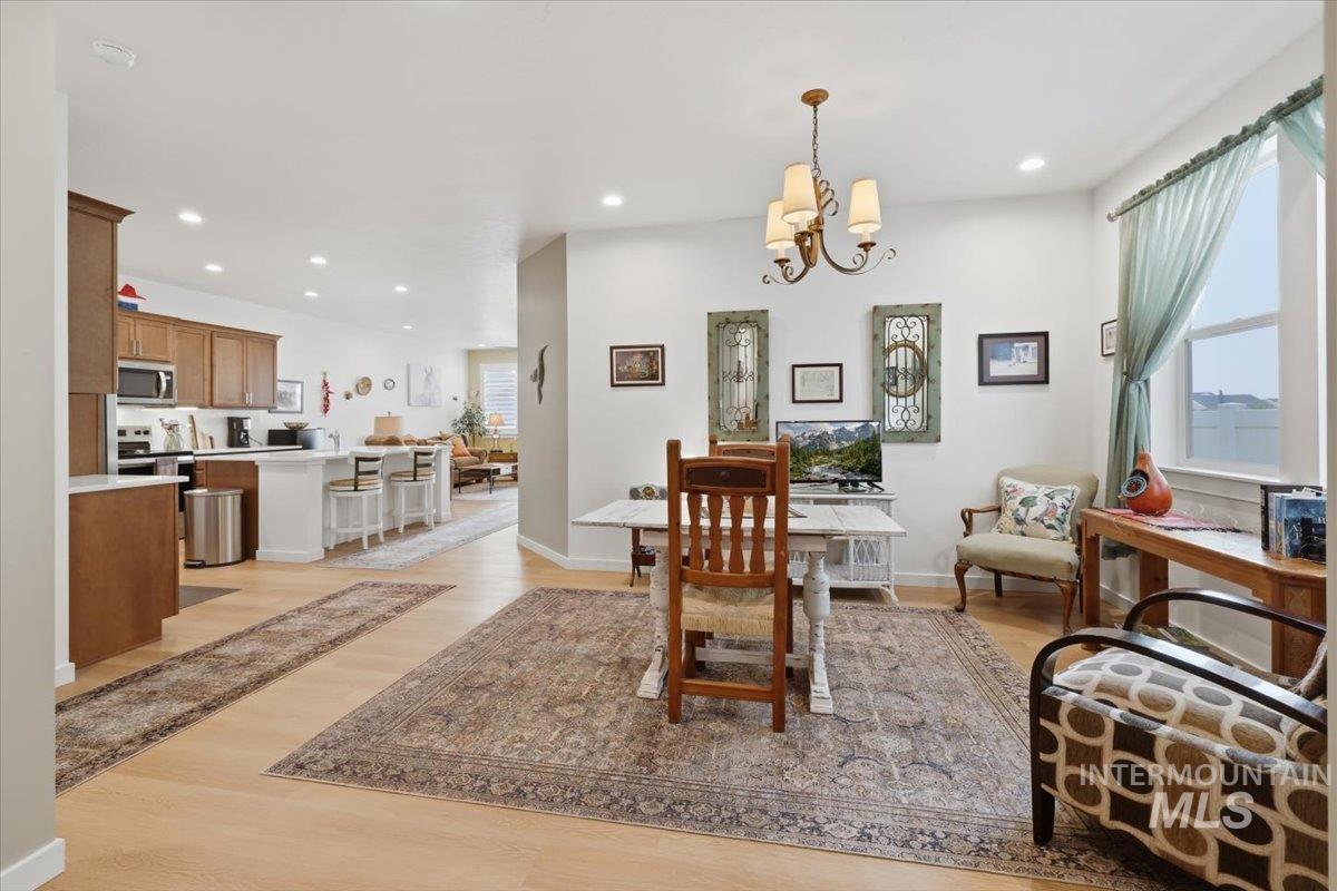 14591 Wing Spread Ct., Caldwell, Idaho 83607, 3 Bedrooms, 2 Bathrooms, Residential For Sale, Price $389,500, 98994923