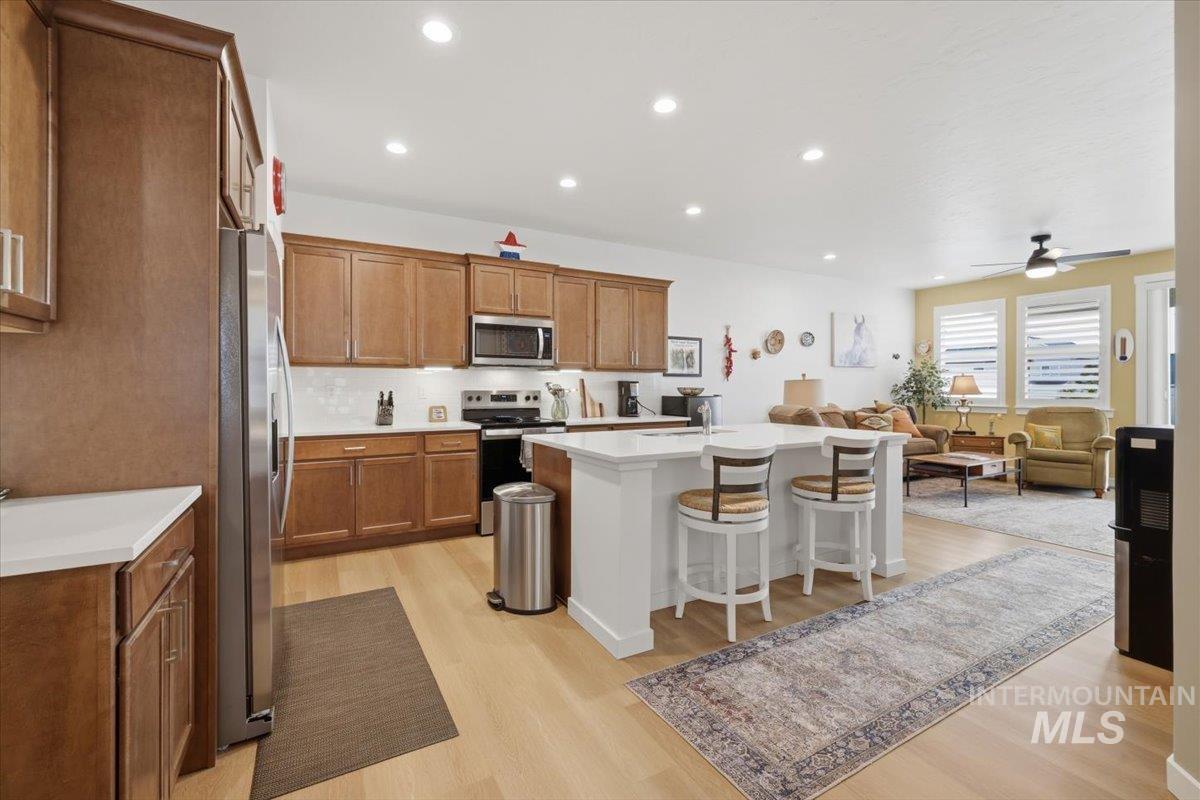 14591 Wing Spread Ct., Caldwell, Idaho 83607, 3 Bedrooms, 2 Bathrooms, Residential For Sale, Price $389,500, 98994923
