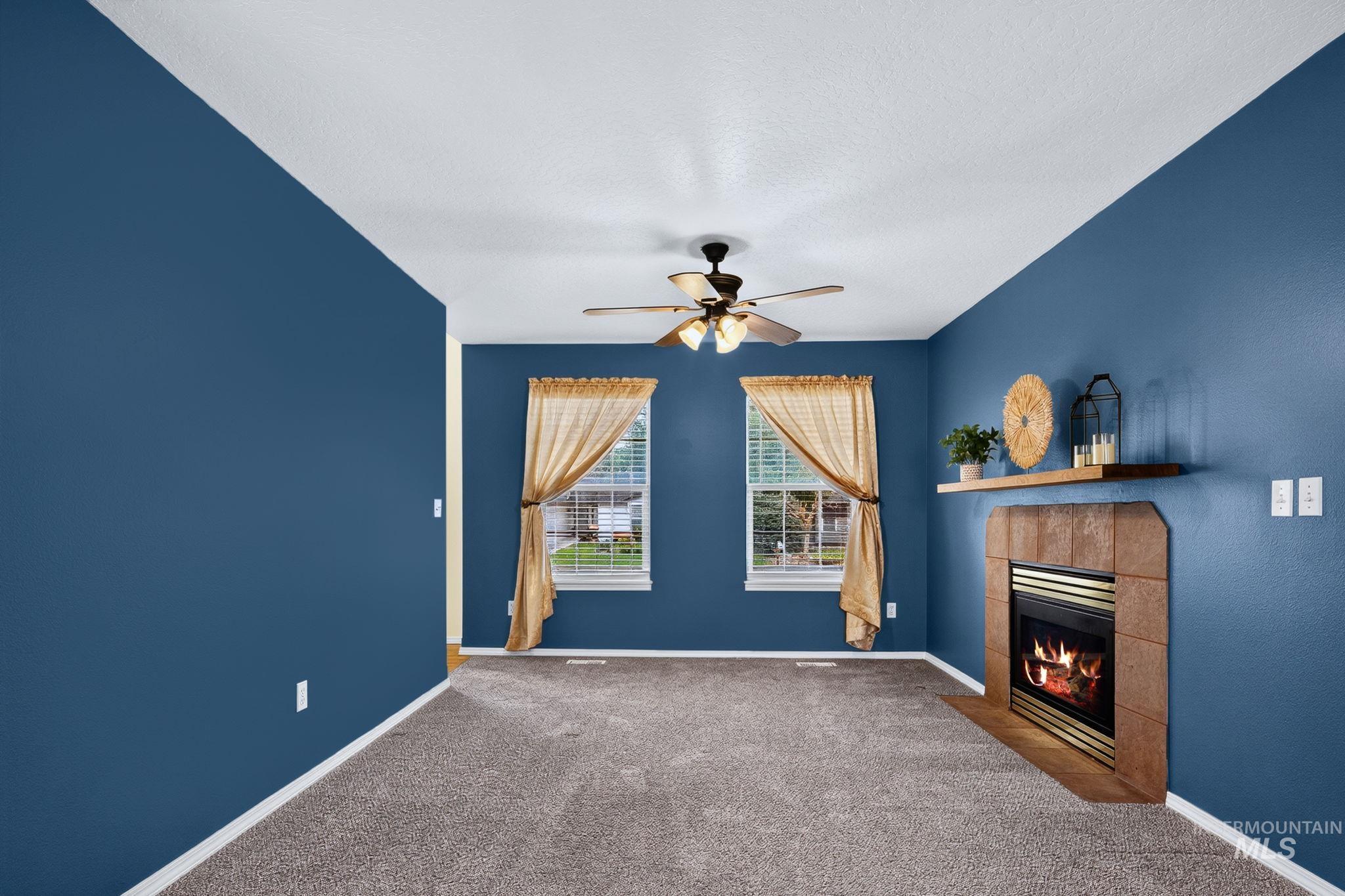713 S Valley Dr, Nampa, Idaho 83686, 3 Bedrooms, 2.5 Bathrooms, Residential For Sale, Price $399,900, 98994925