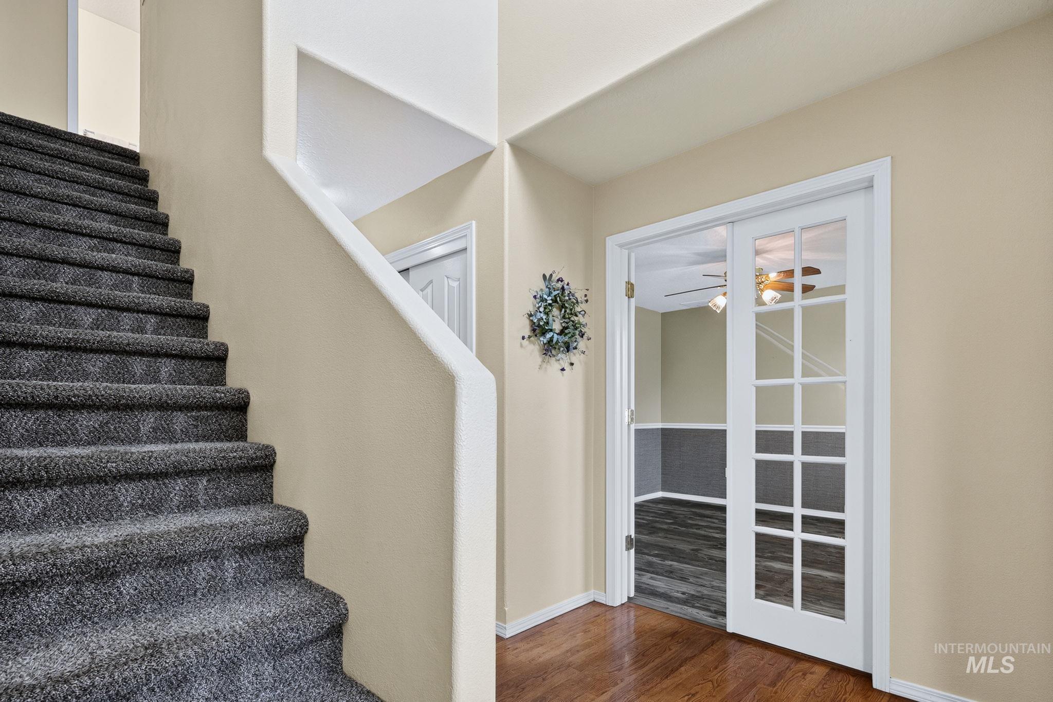 713 S Valley Dr, Nampa, Idaho 83686, 3 Bedrooms, 2.5 Bathrooms, Residential For Sale, Price $399,900, 98994925