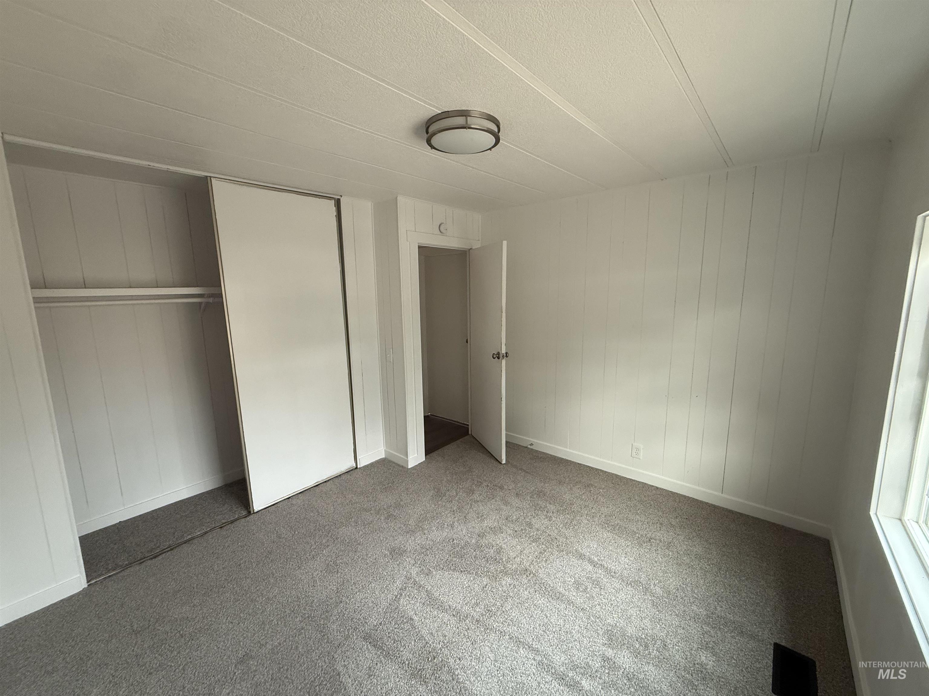 1200 W Concord Ln, Boise, Idaho 83706, 3 Bedrooms, 2 Bathrooms, Residential For Sale, Price $114,990,MLS 98994927