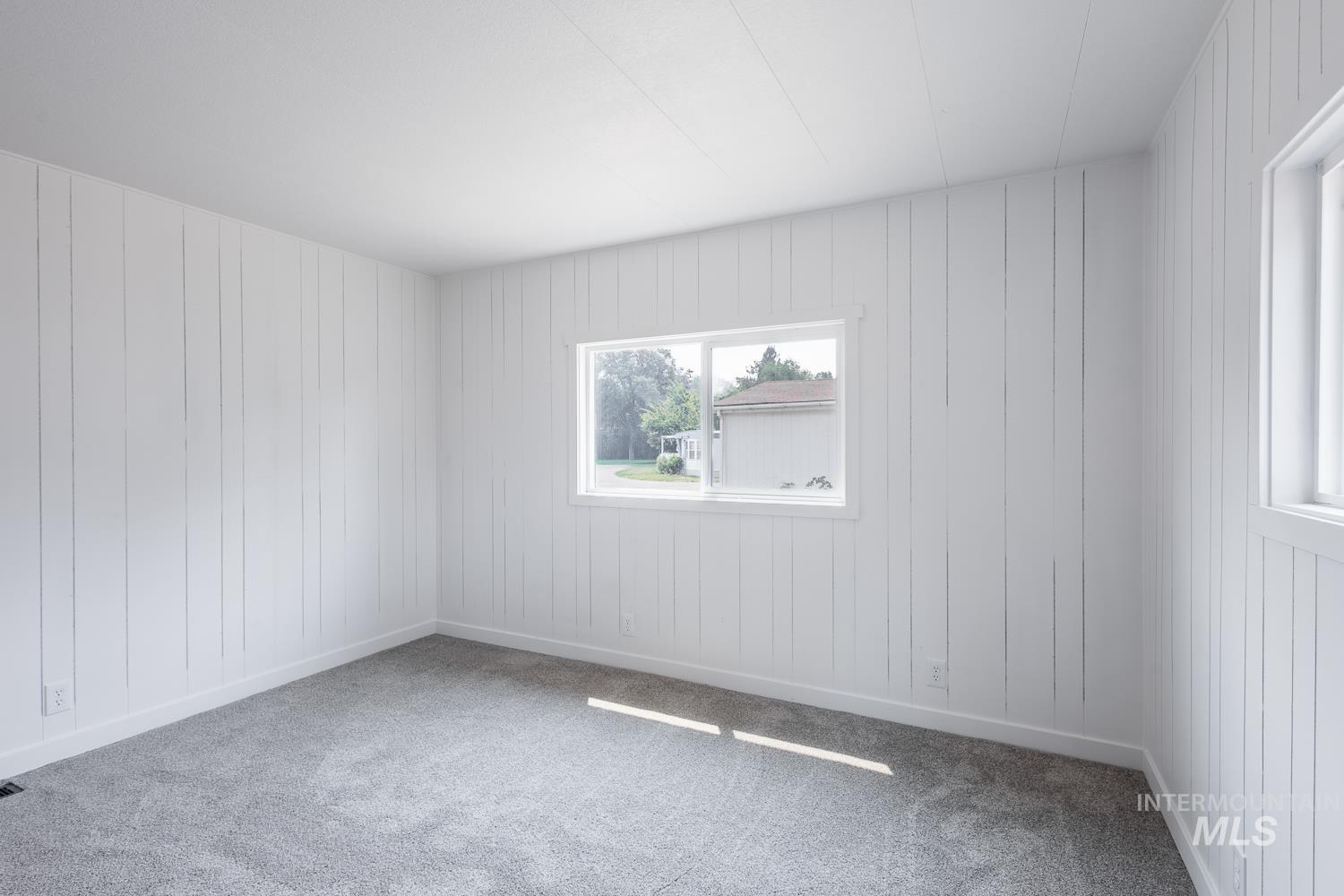 1200 W Concord Ln, Boise, Idaho 83706, 3 Bedrooms, 2 Bathrooms, Residential For Sale, Price $114,990,MLS 98994927