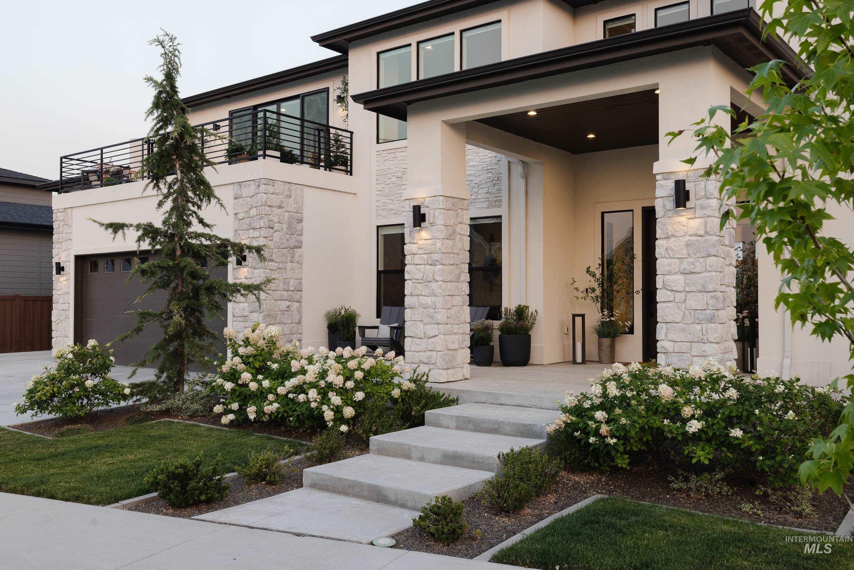 5043 W Oakford Dr., Meridian, Idaho 83646, 5 Bedrooms, 4.5 Bathrooms, Residential For Sale, Price $1,895,000, 98994928