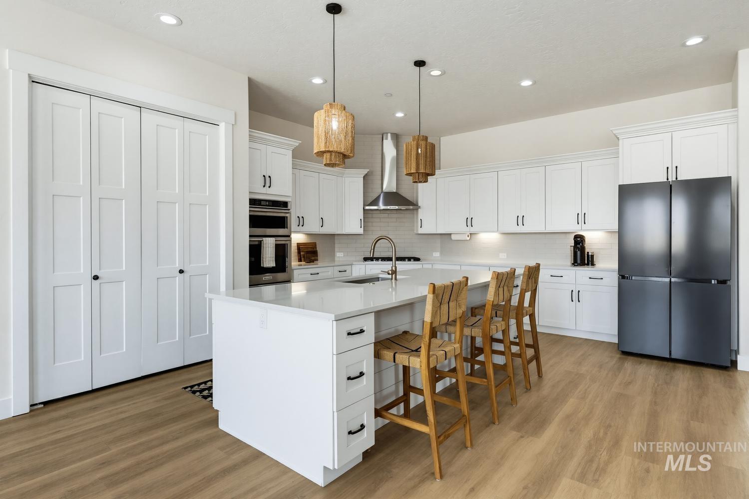 7905 Humble Lane, Nampa, Idaho 83686, 4 Bedrooms, 3 Bathrooms, Residential For Sale, Price $1,250,000, 98994934