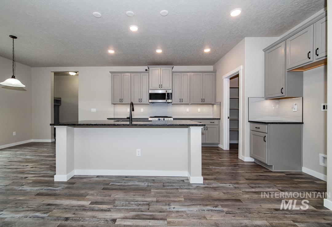 11395 W Annata St, Nampa, Idaho 83651, 5 Bedrooms, 4 Bathrooms, Residential For Sale, Price $575,000, 98994940