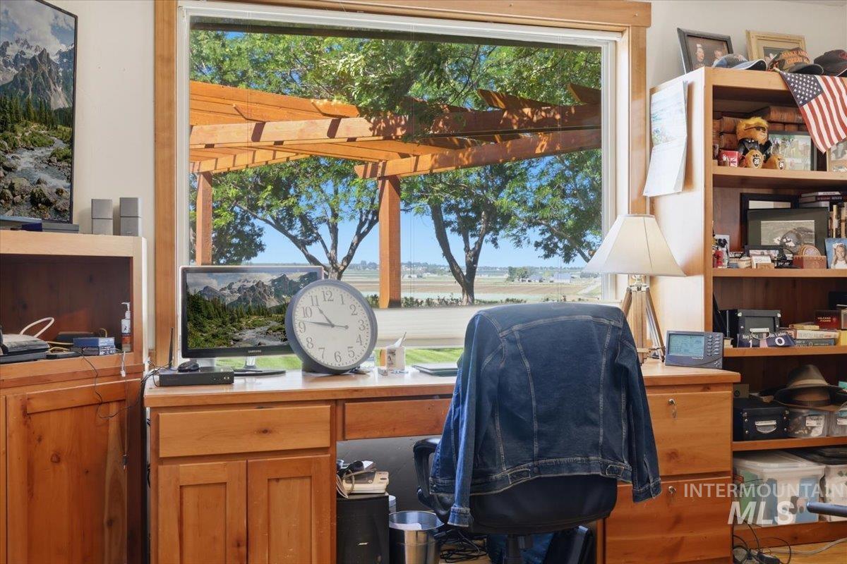20337 Maggard Ln, Caldwell, Idaho 83607, 4 Bedrooms, 3.5 Bathrooms, Residential For Sale, Price $2,300,000, 98994941