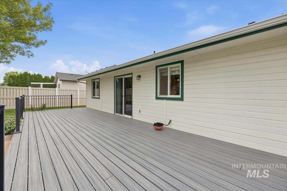 3120 Ray Ave, Caldwell, Idaho 83605, 3 Bedrooms, 2 Bathrooms, Residential For Sale, Price $375,000, 98994942