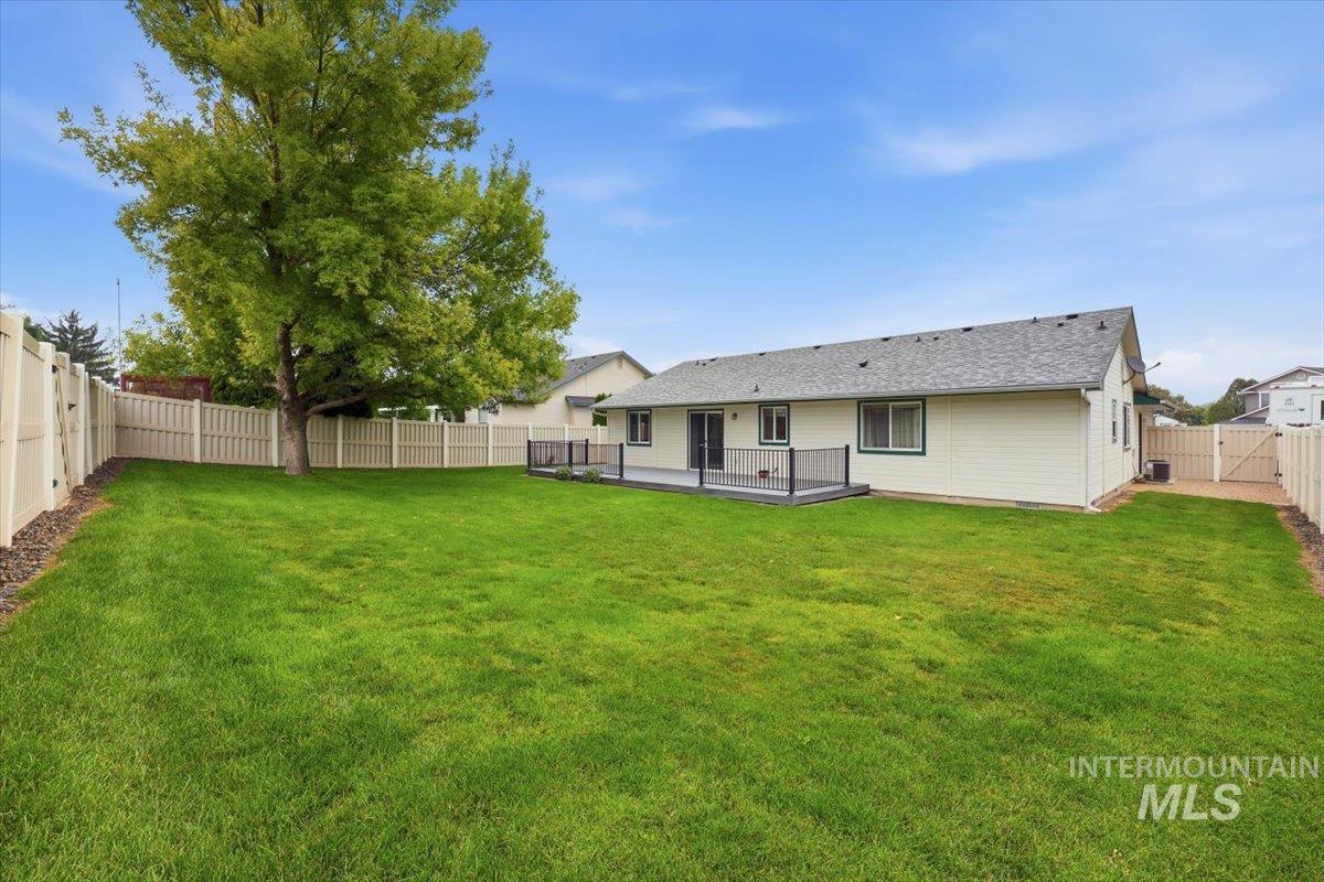 3120 Ray Ave, Caldwell, Idaho 83605, 3 Bedrooms, 2 Bathrooms, Residential For Sale, Price $375,000, 98994942