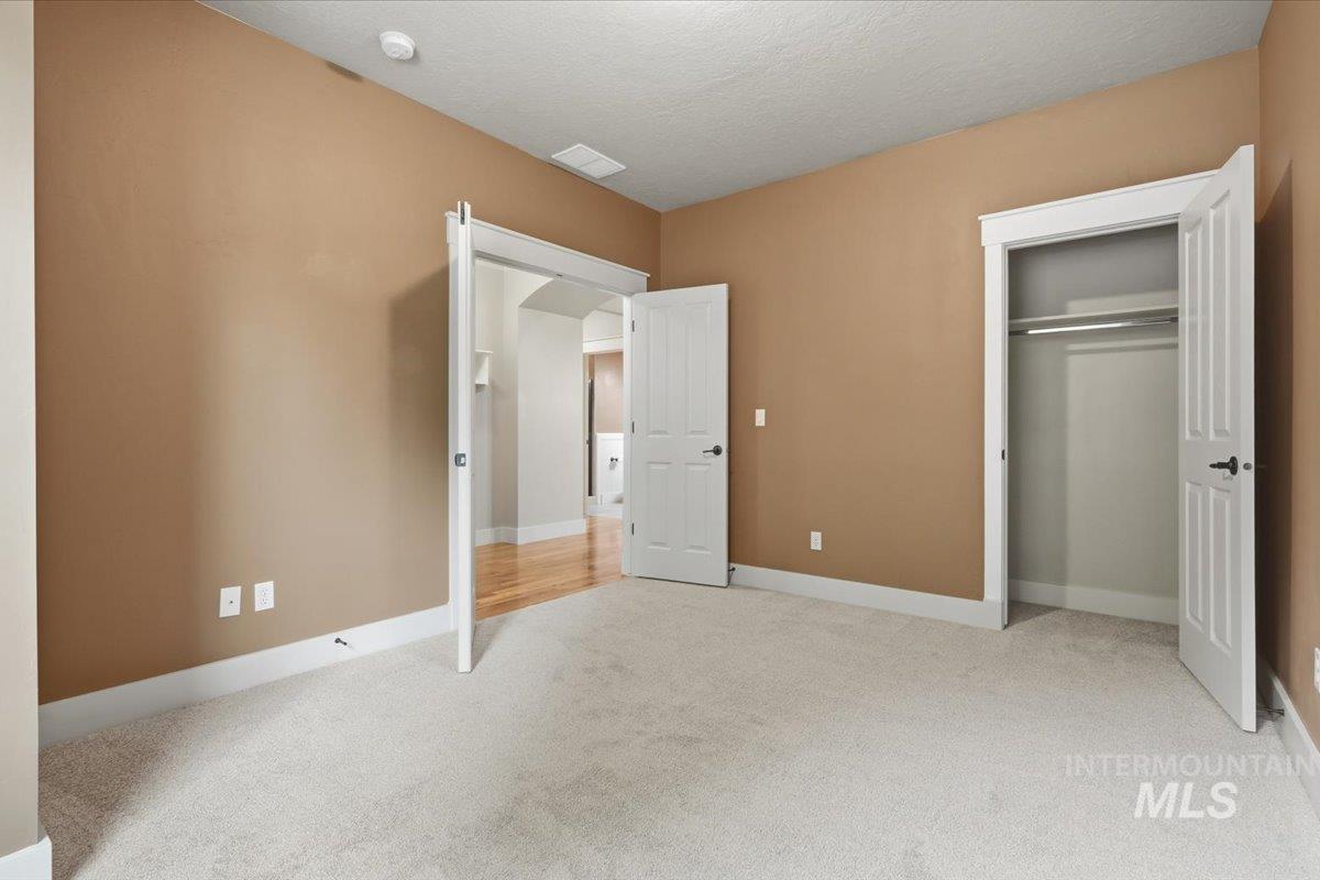 4073 S Cubola Ave, Meridian, Idaho 83642, 4 Bedrooms, 3 Bathrooms, Residential For Sale, Price $580,000,MLS 98994944