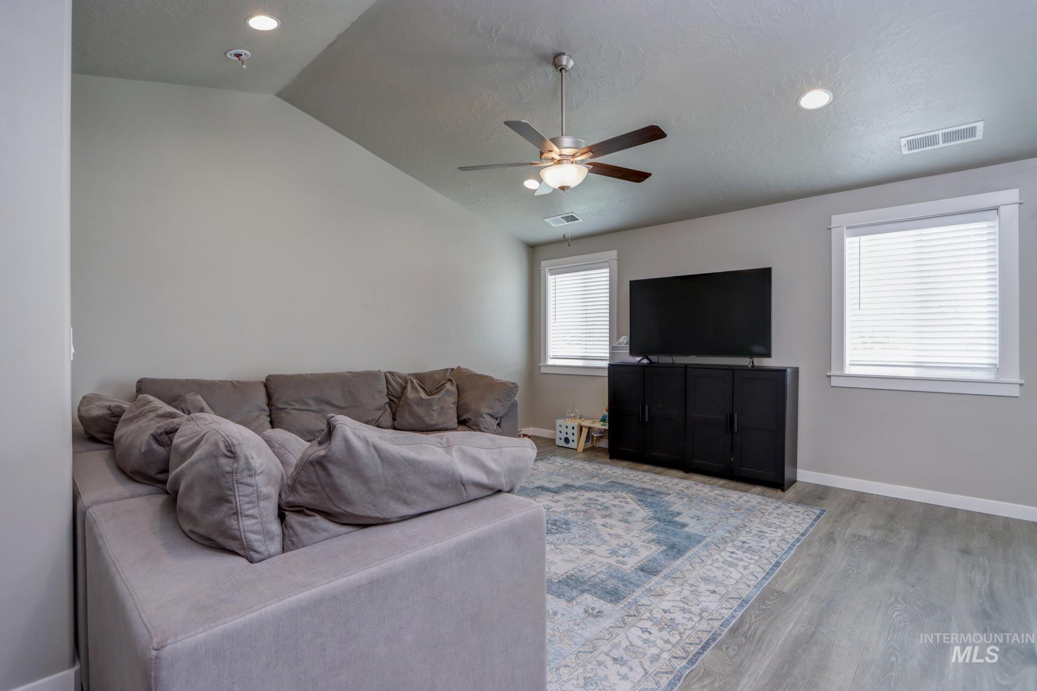 1169 N Ryde Ave, Kuna, Idaho 83634, 3 Bedrooms, 2 Bathrooms, Residential For Sale, Price $435,000, 98994949